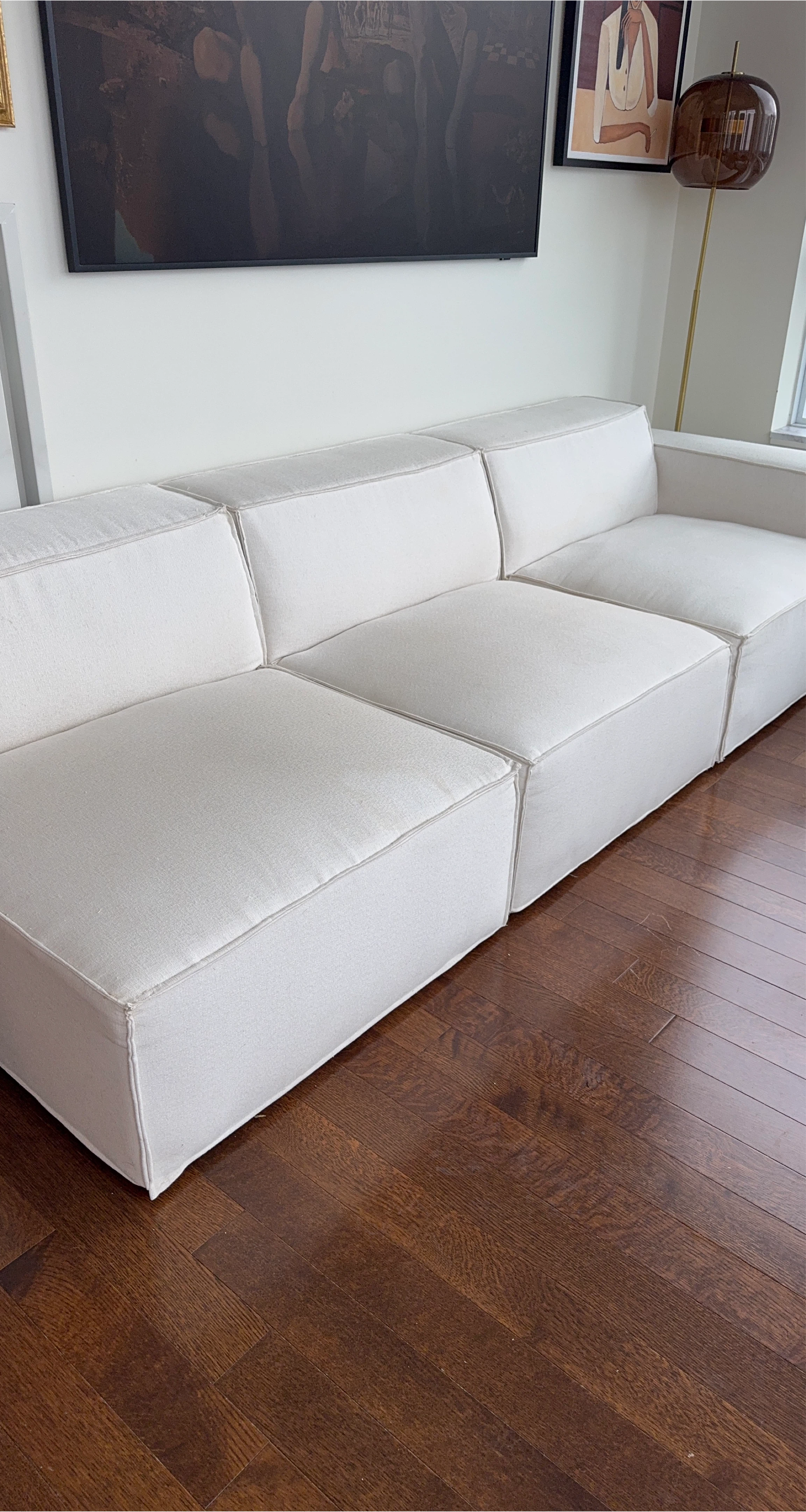 White Modular Sofa image indicator(2)