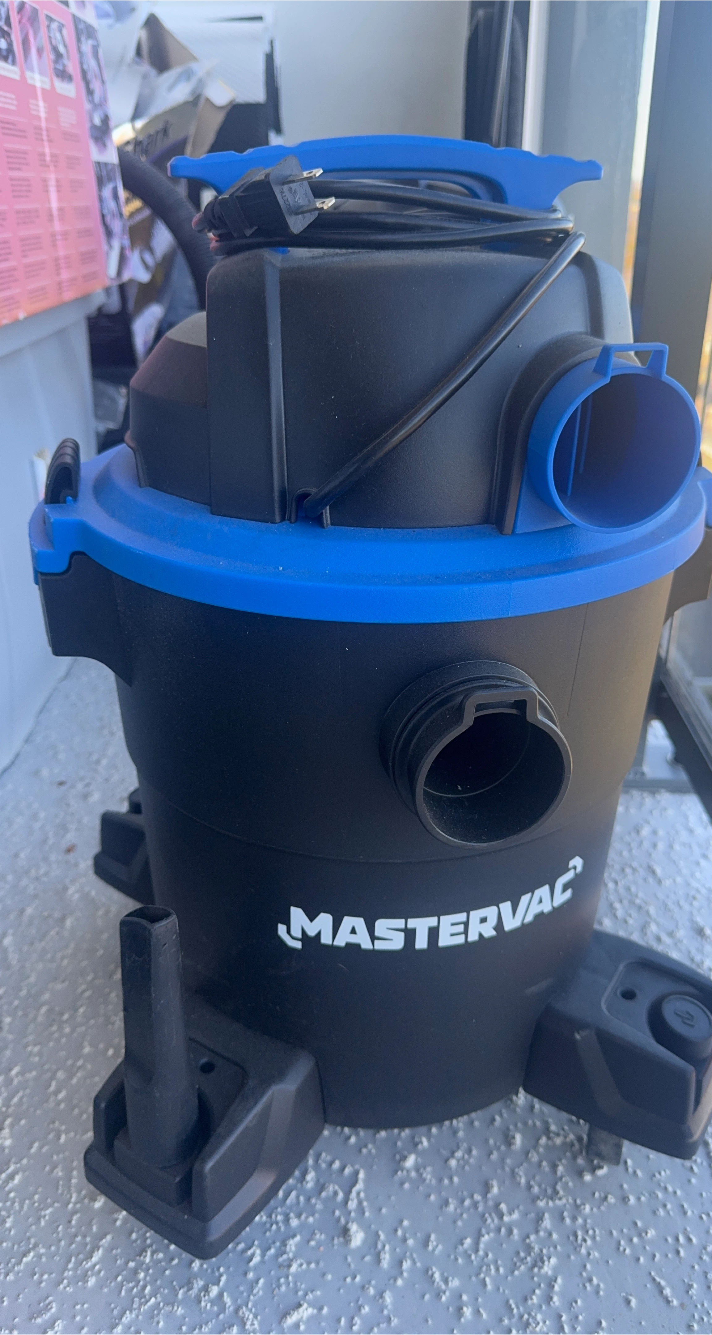 Mastervac Wet/Dry Vacuum thumbnail