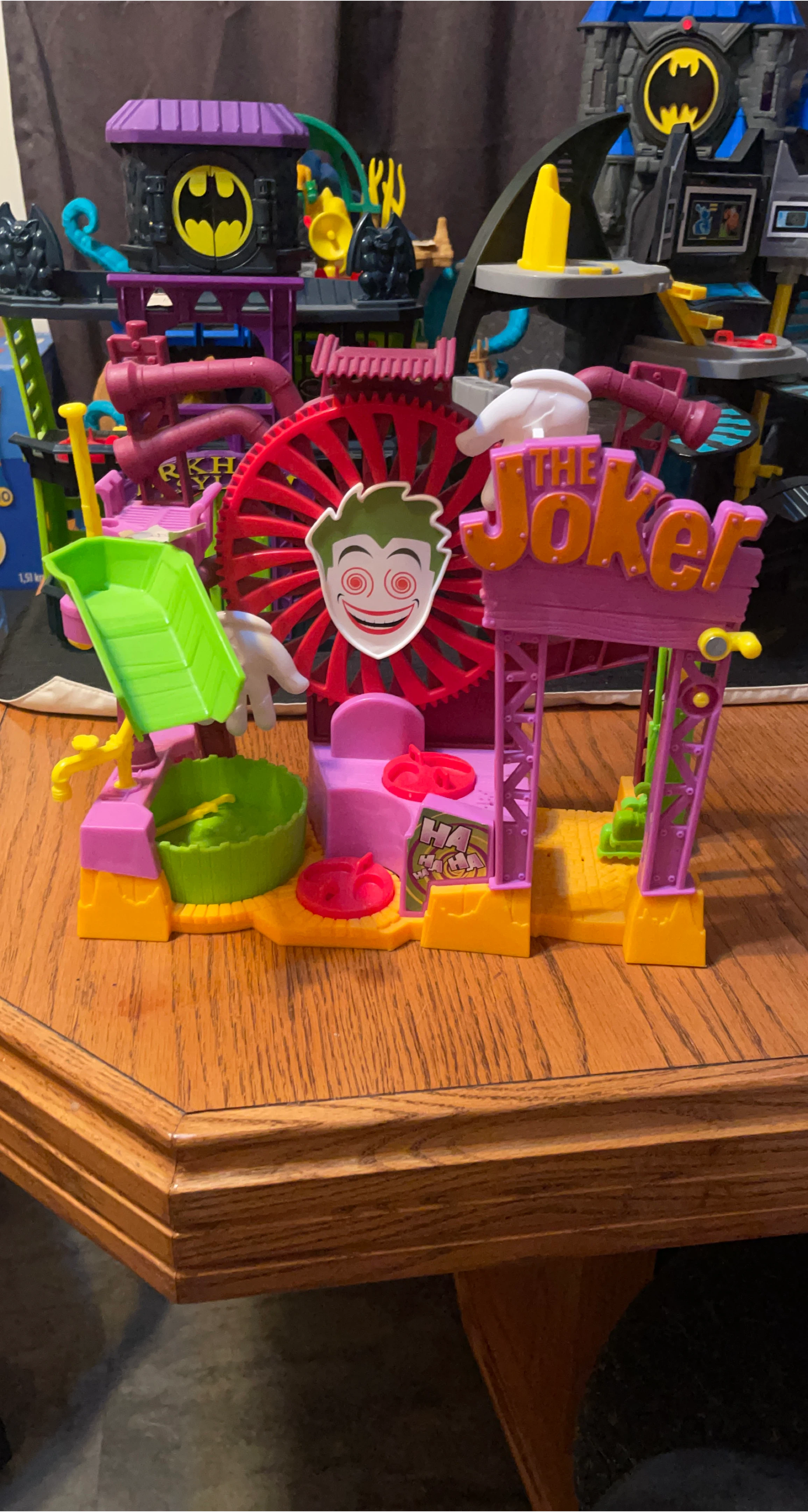 Batman The Joker Funhouse Playset