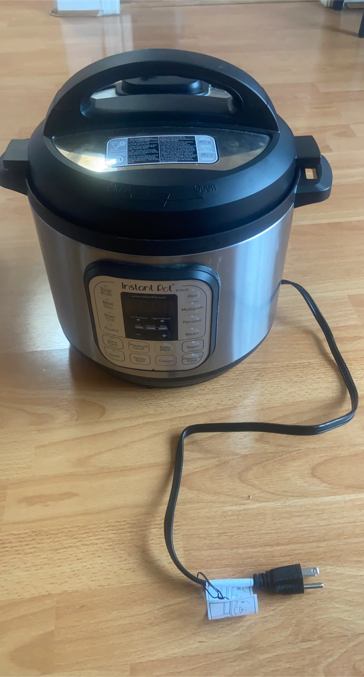 Instant Pot Duo thumbnail