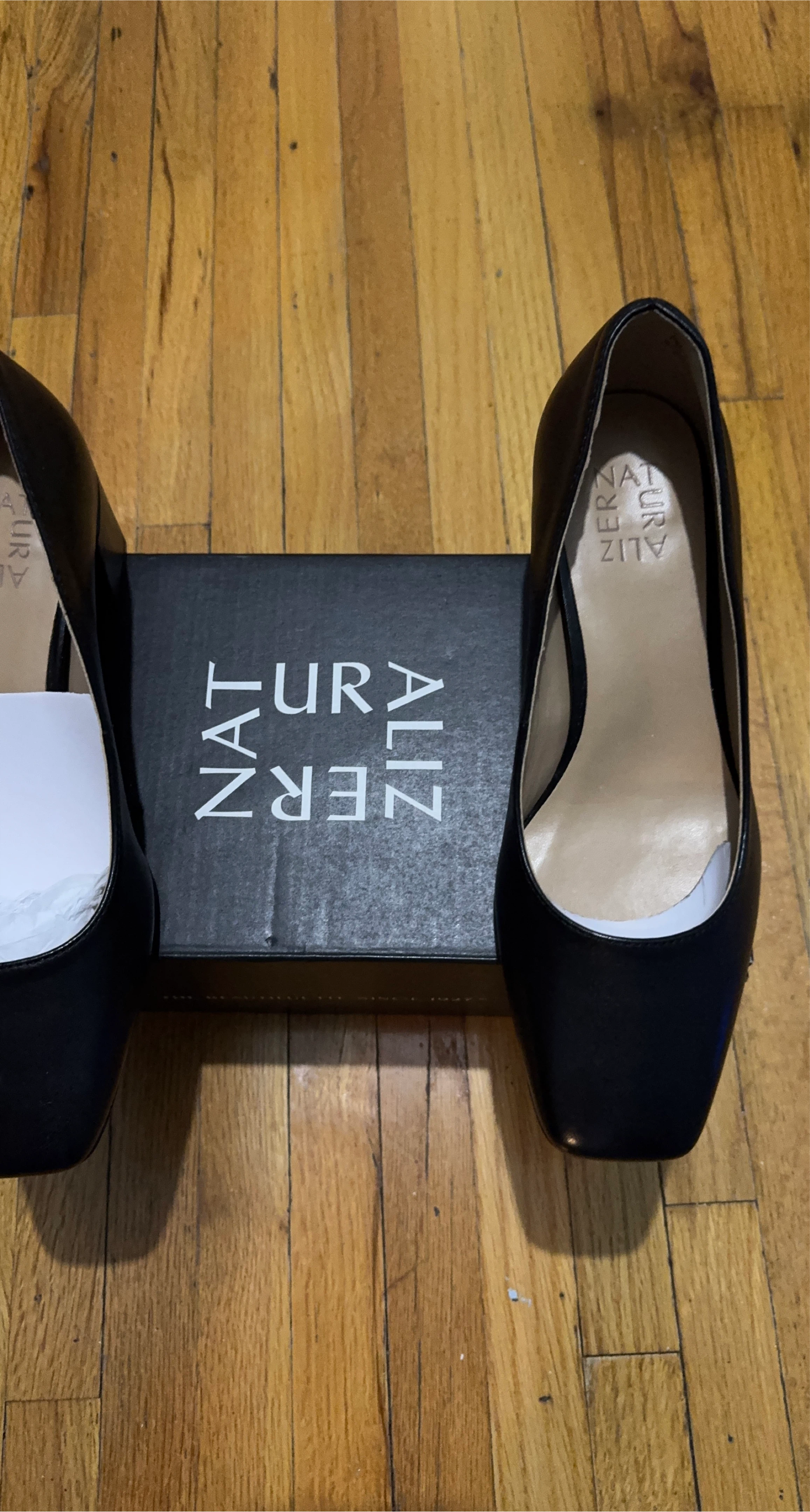 Naturalizer Aliz Black Heels