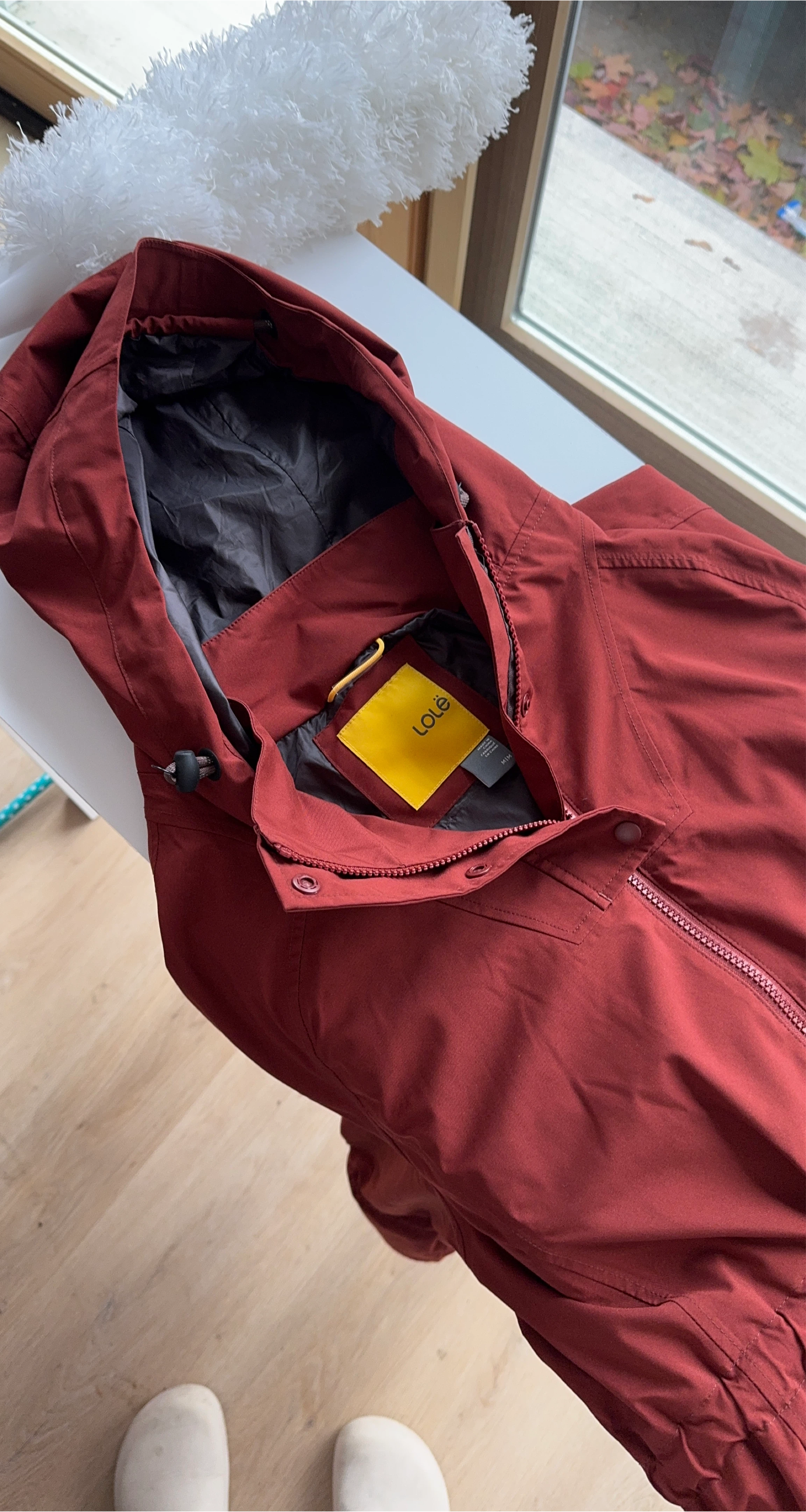 🥕 Lolë Winter Jacket - Size M 🥕 thumbnail