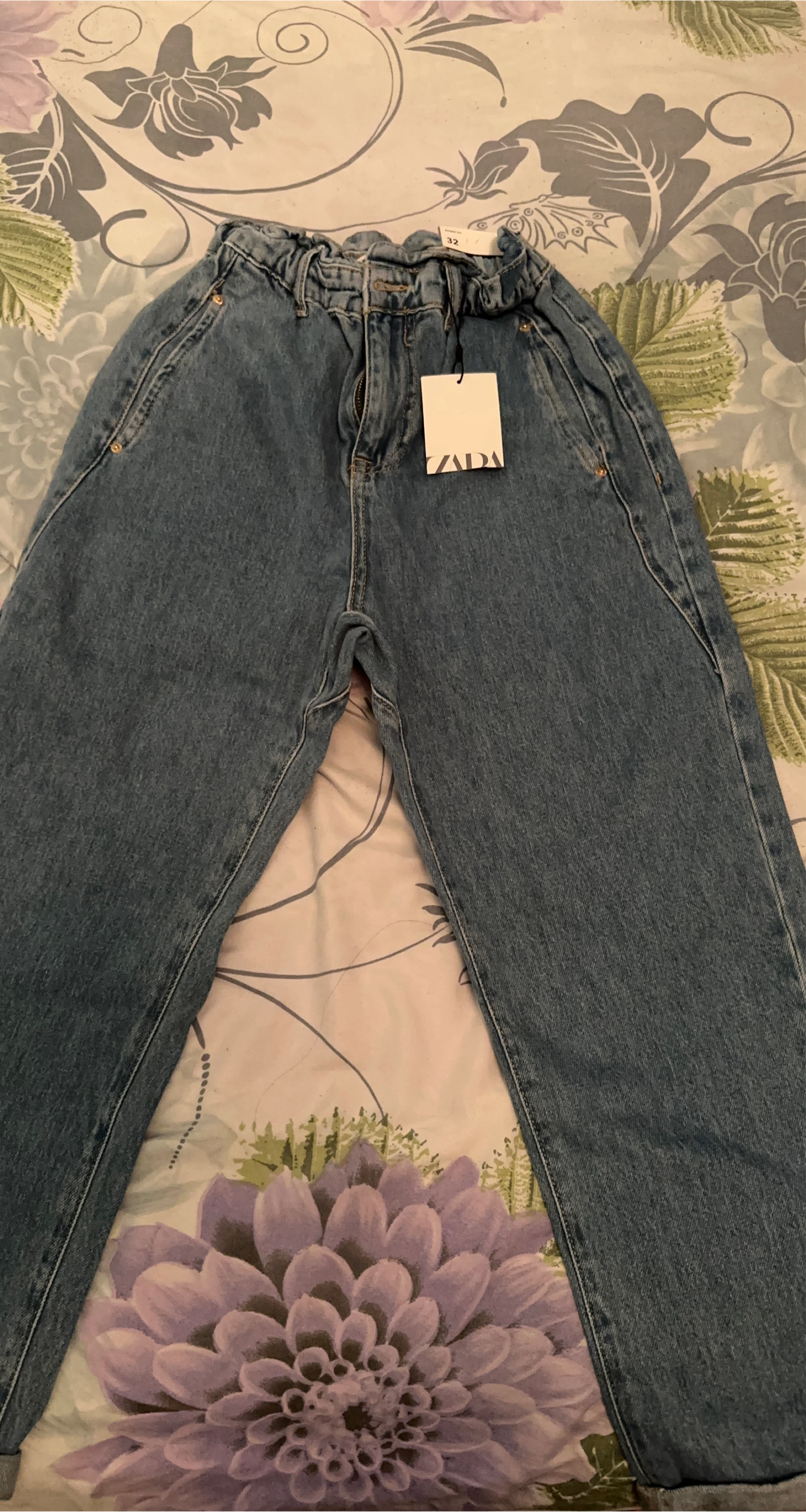 Zara Jeans Size 32 thumbnail