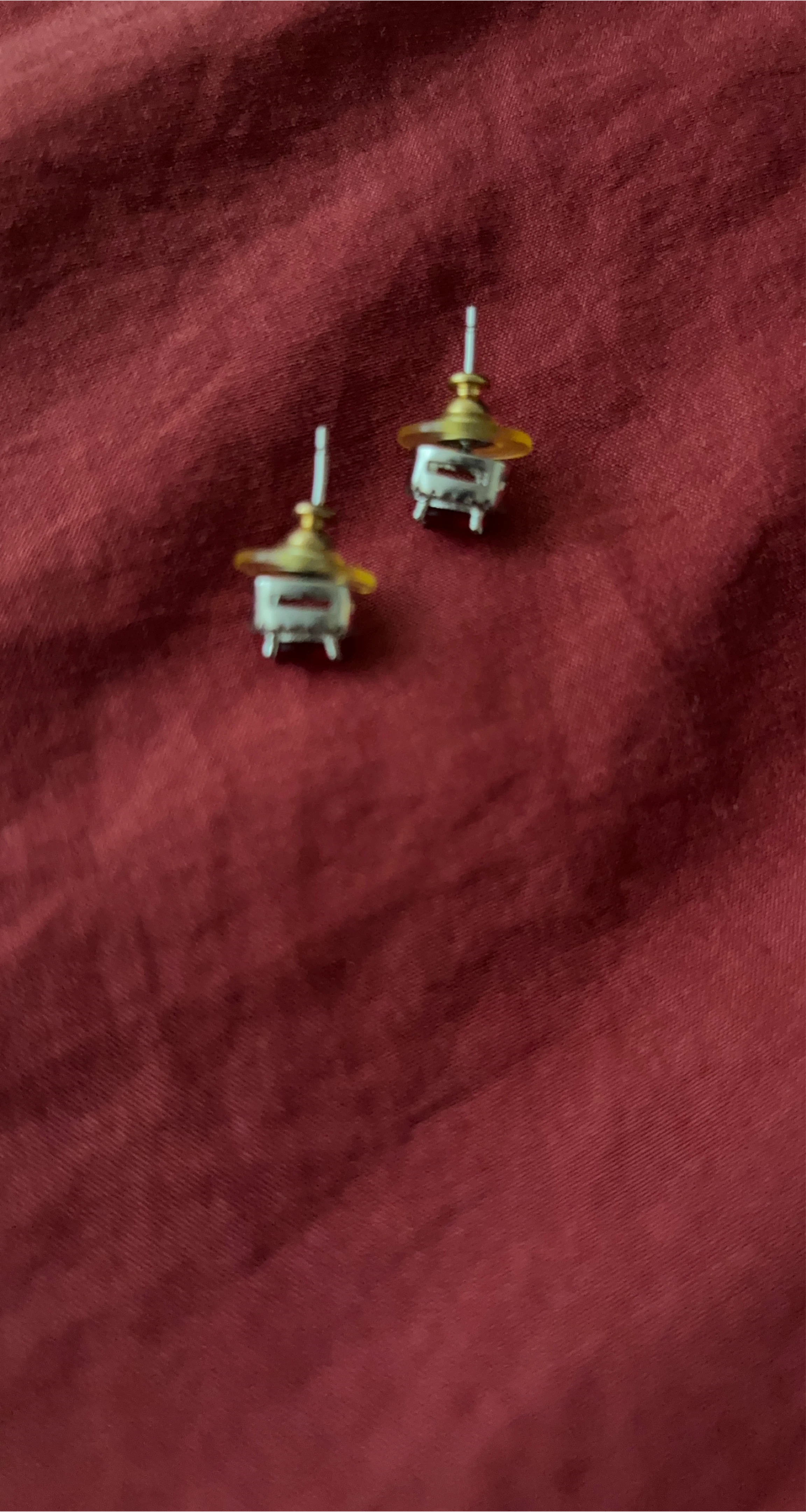 Cute Silver & Gold Earrings thumbnail