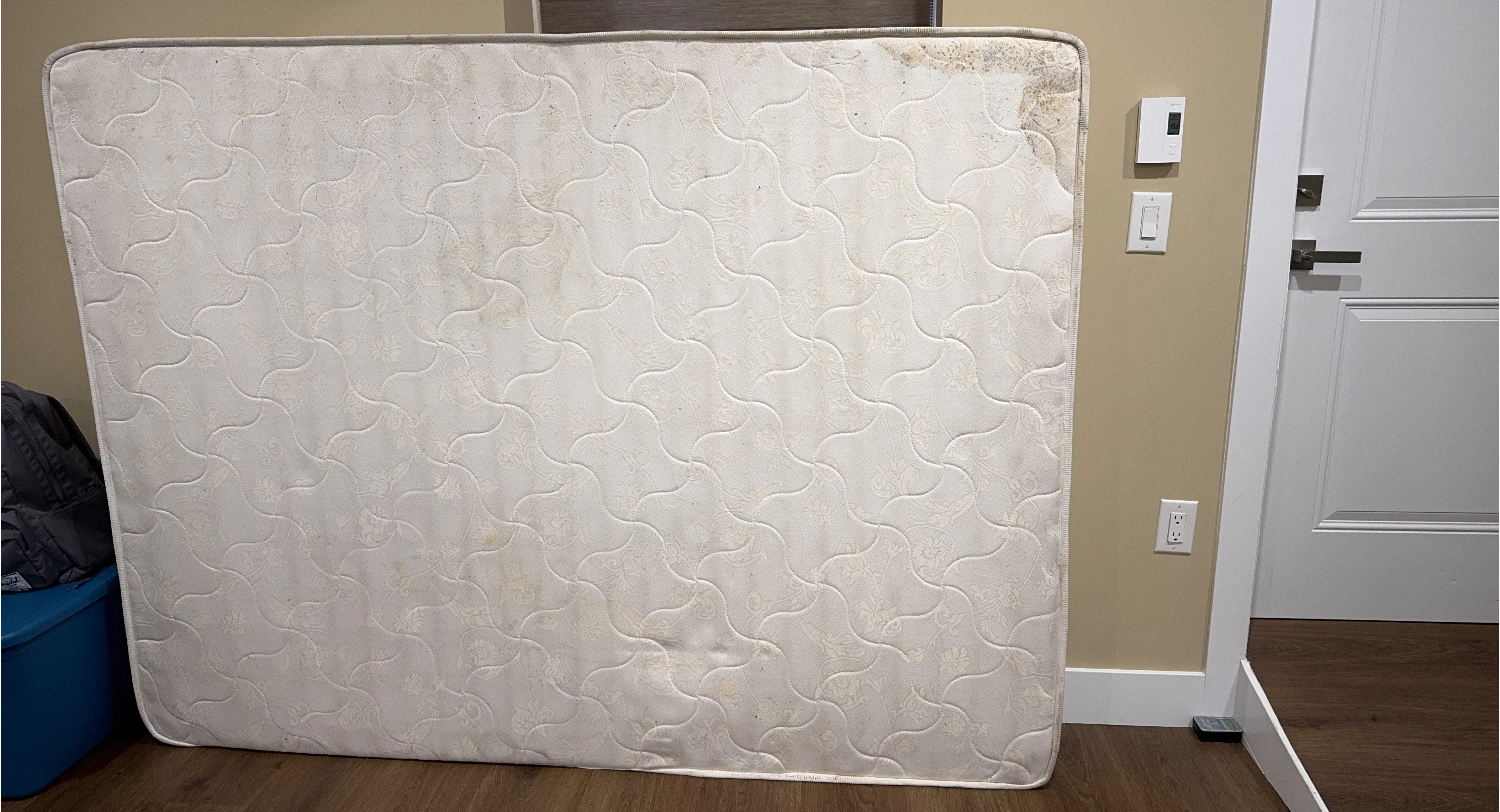 Used Mattress thumbnail