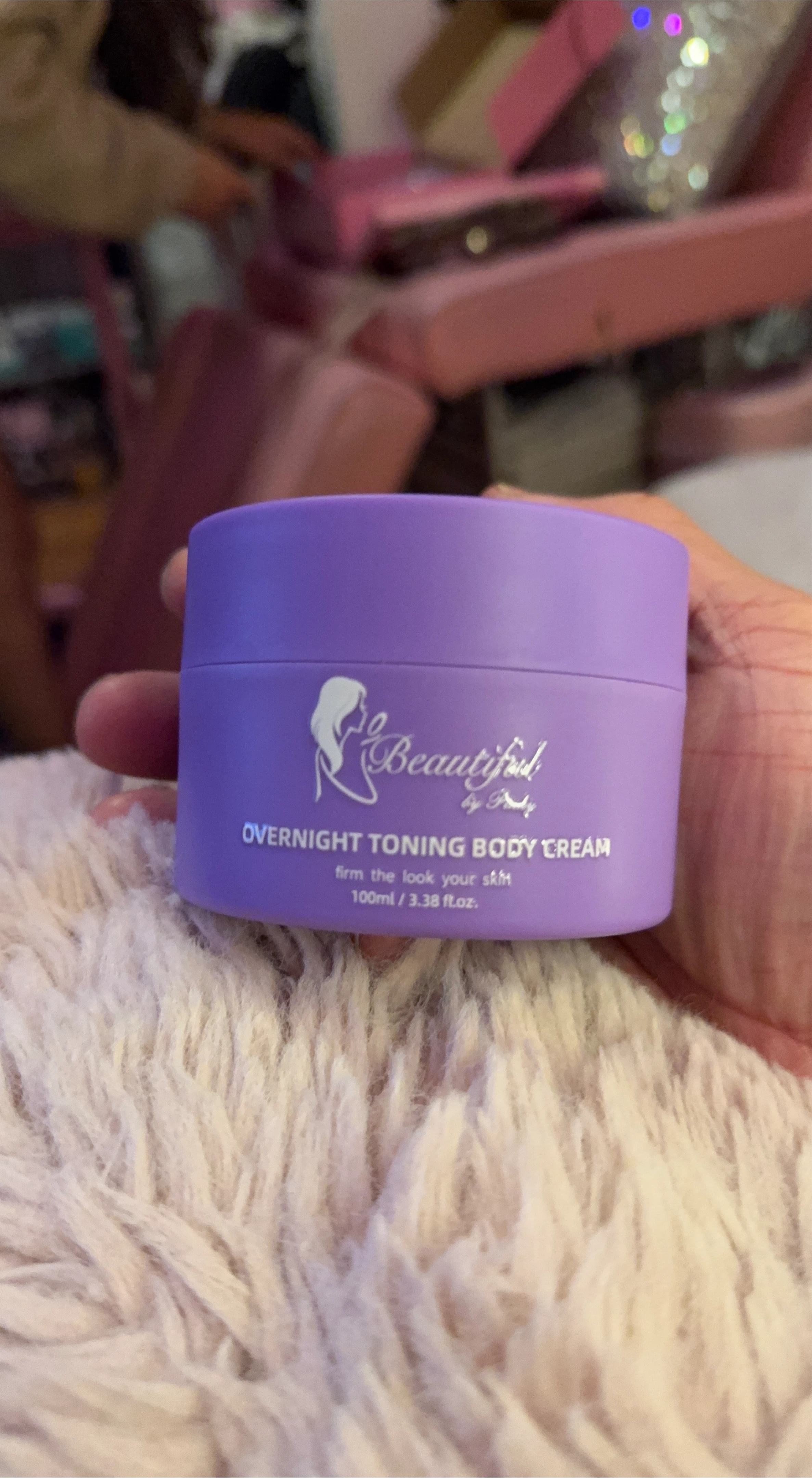 Beautifull by Prathy Overnight Toning Body Cream image indicator(2)