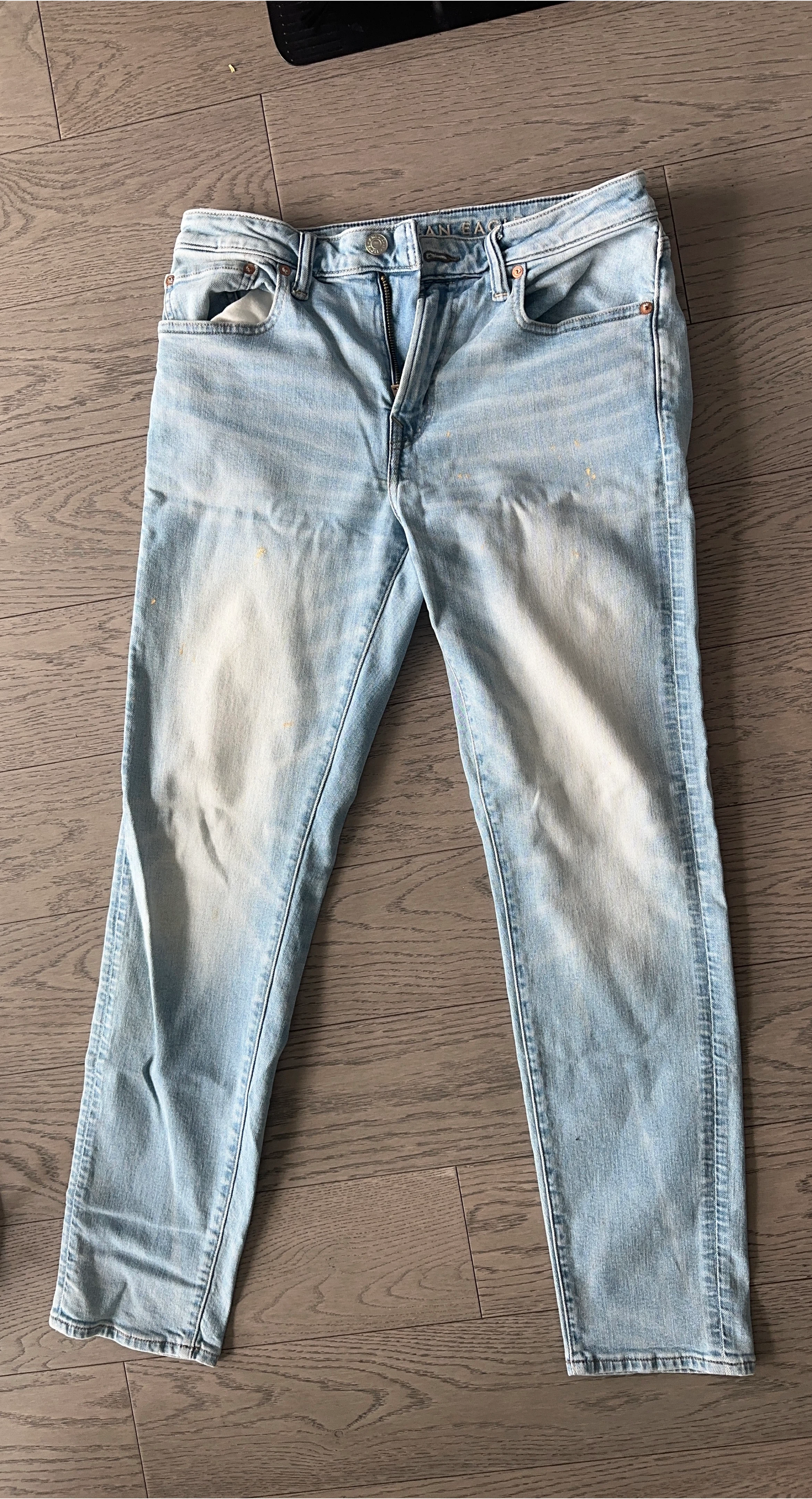 American Eagle Jeans - Light Wash
