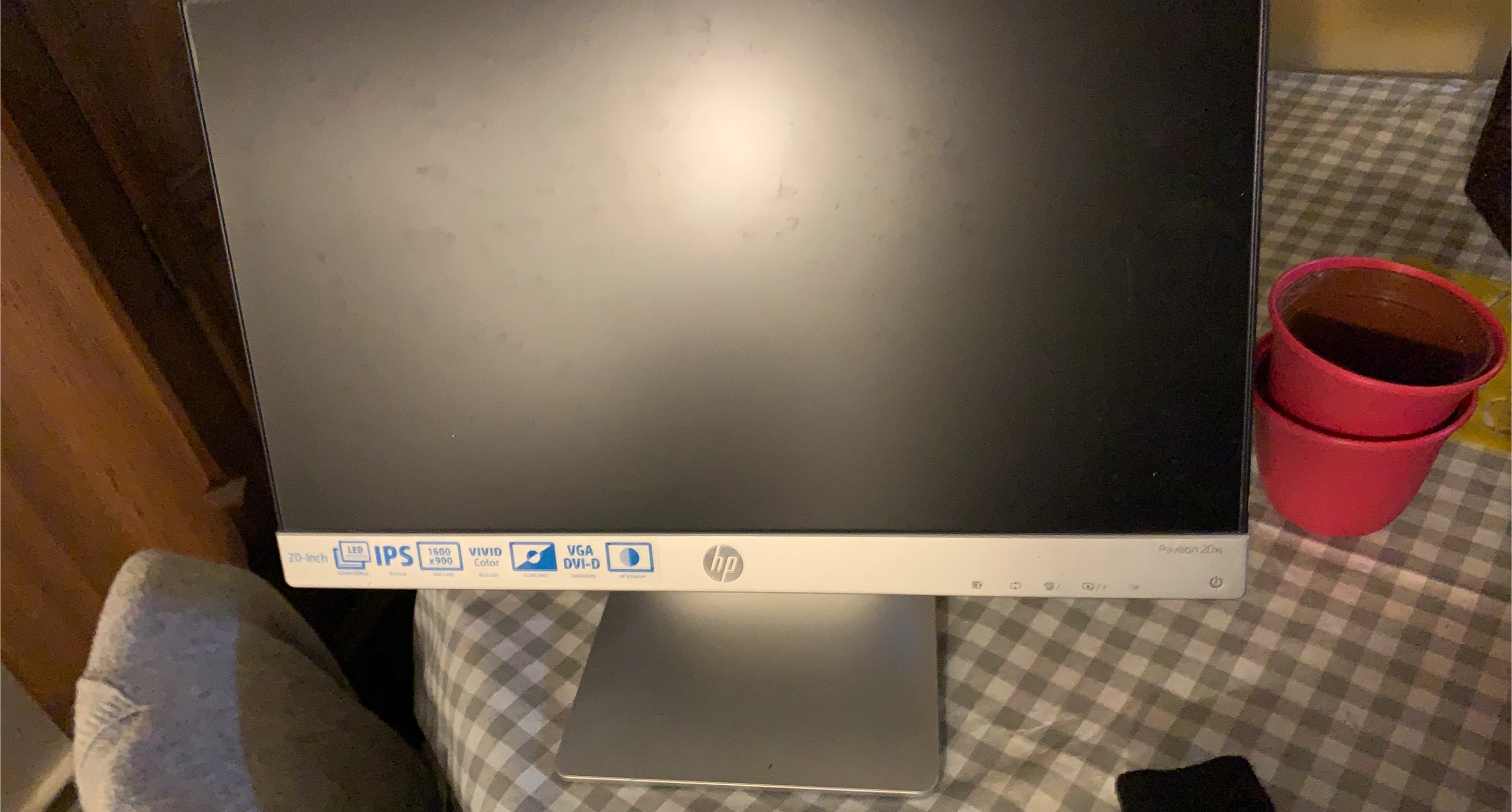 New HP Pavilion 20xi 20-inch IPS LED Monitor thumbnail