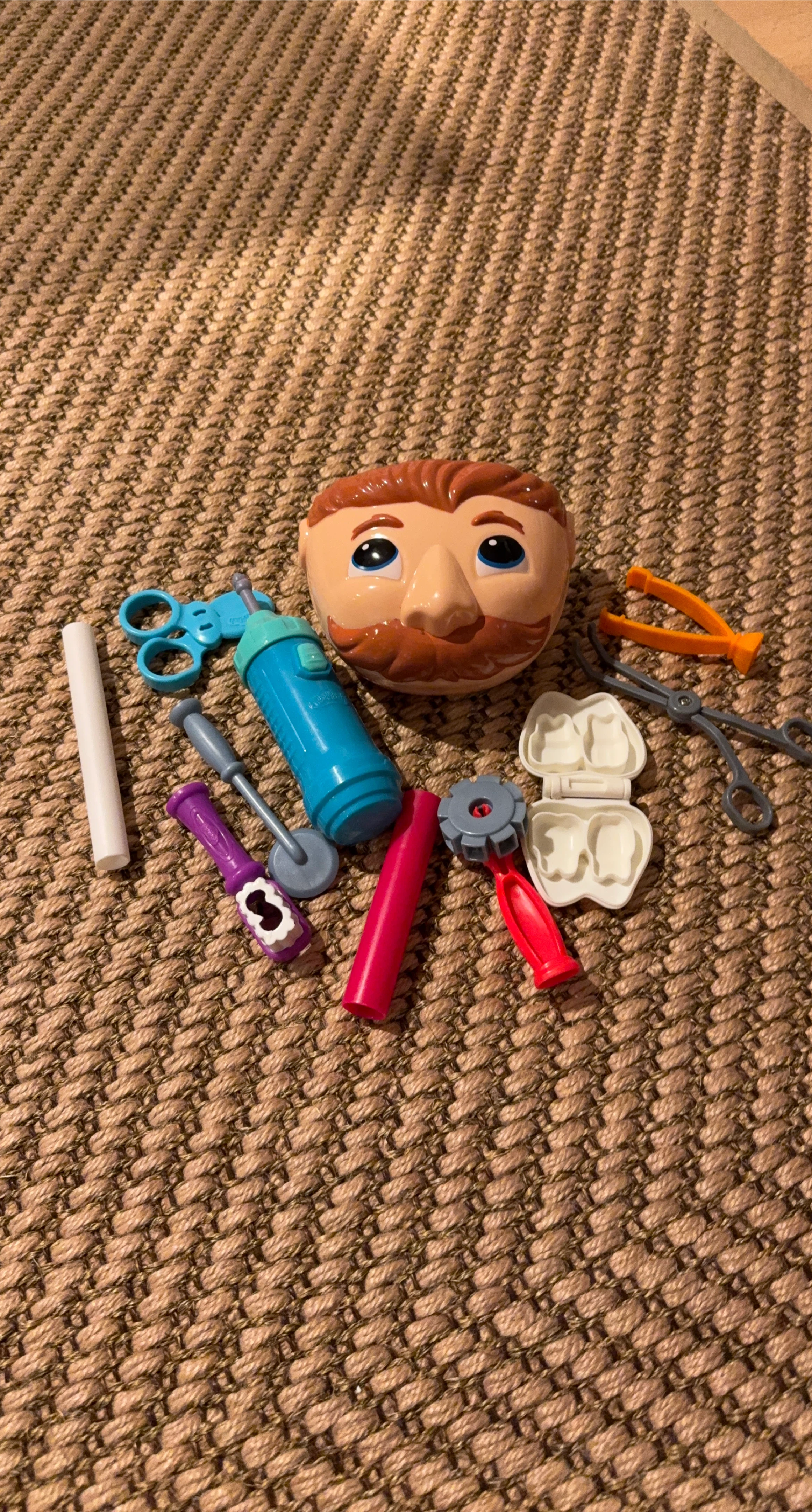 Play-Doh Doctor Drill 'n Fill Dentist Toy thumbnail