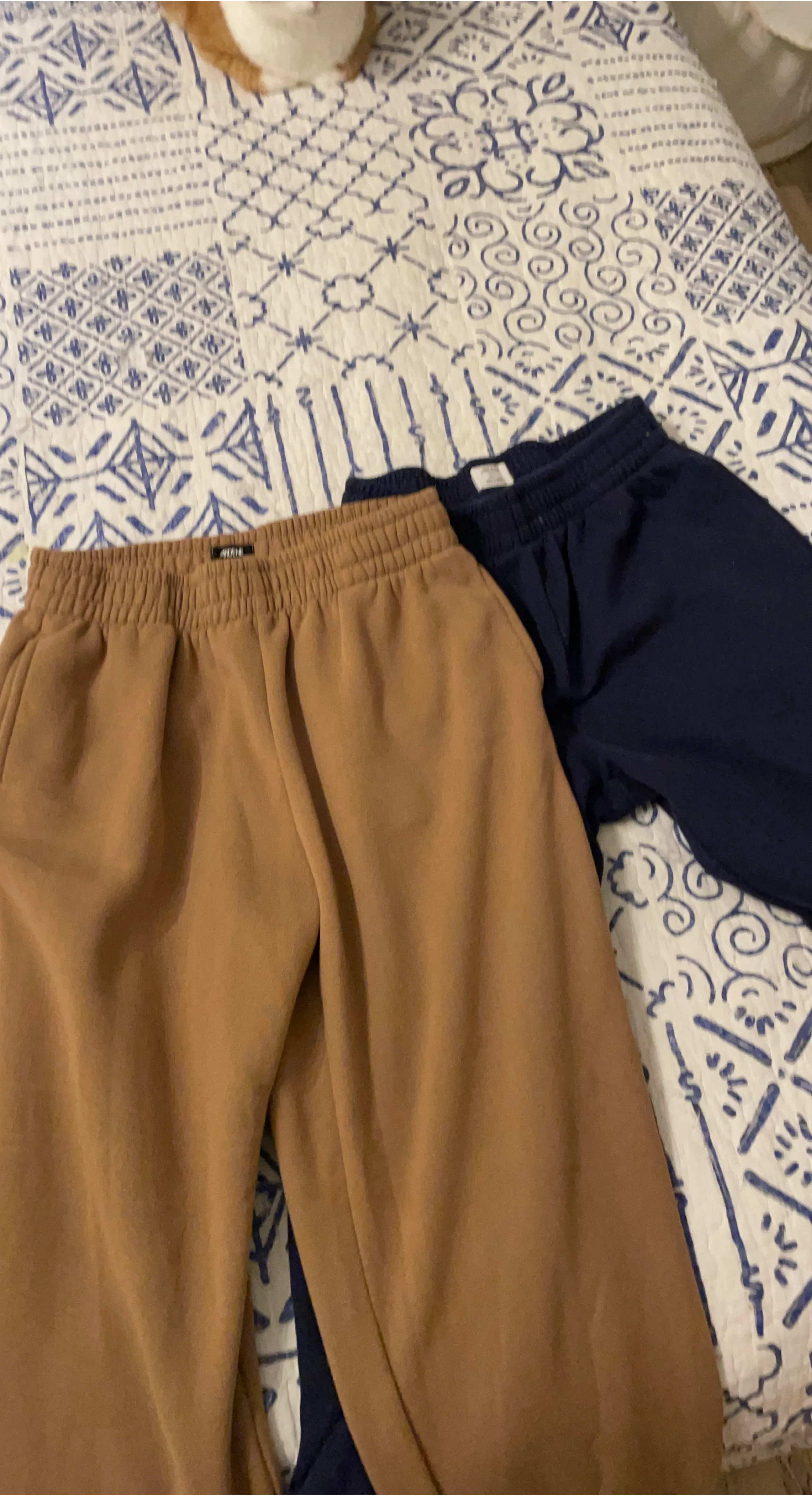 Two Ardene Sweatpants - XS