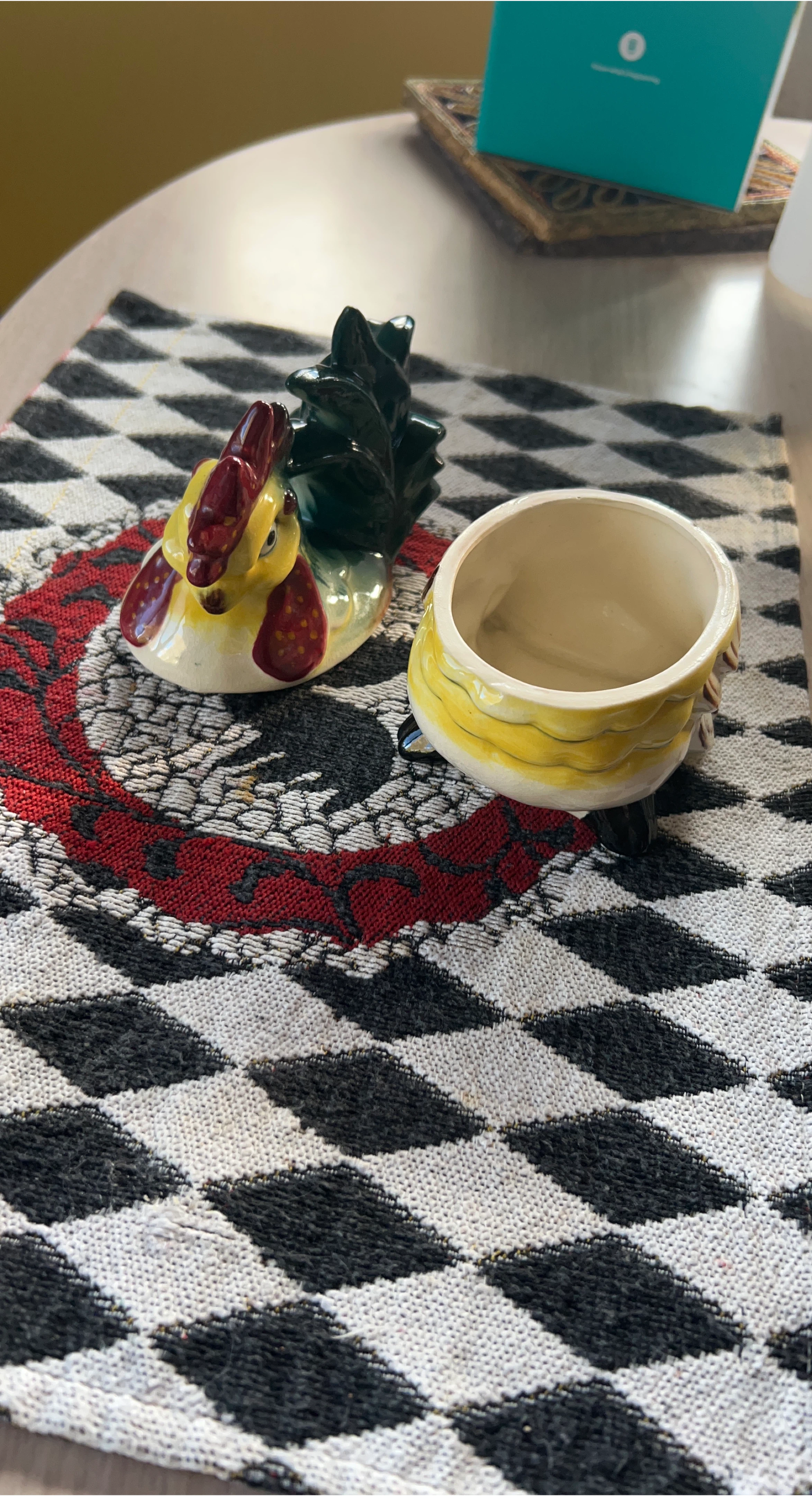 Ceramic Chicken Trinket Dish thumbnail