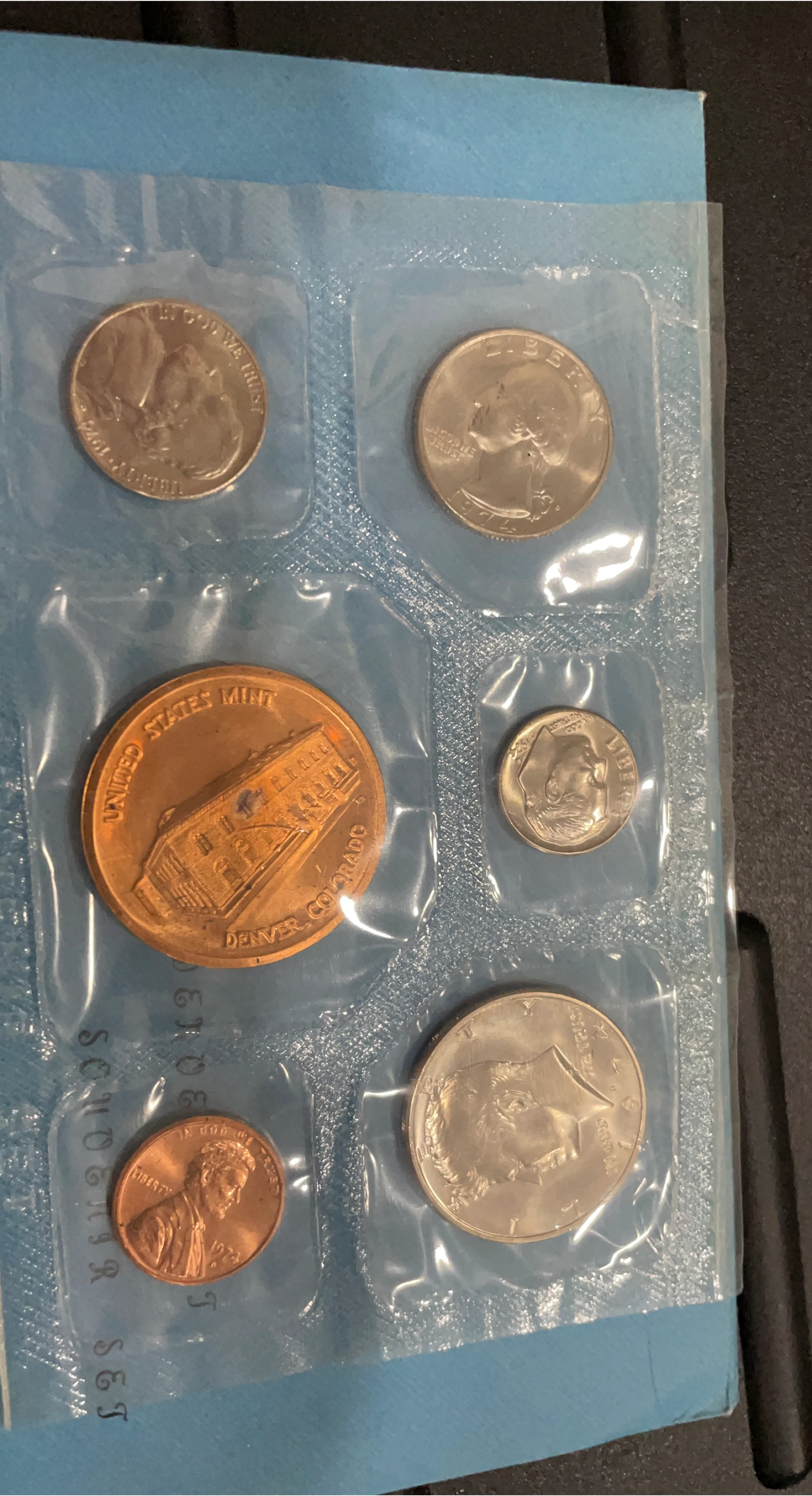 1973 & 1974 Uncirculated US Mint Coin Set thumbnail