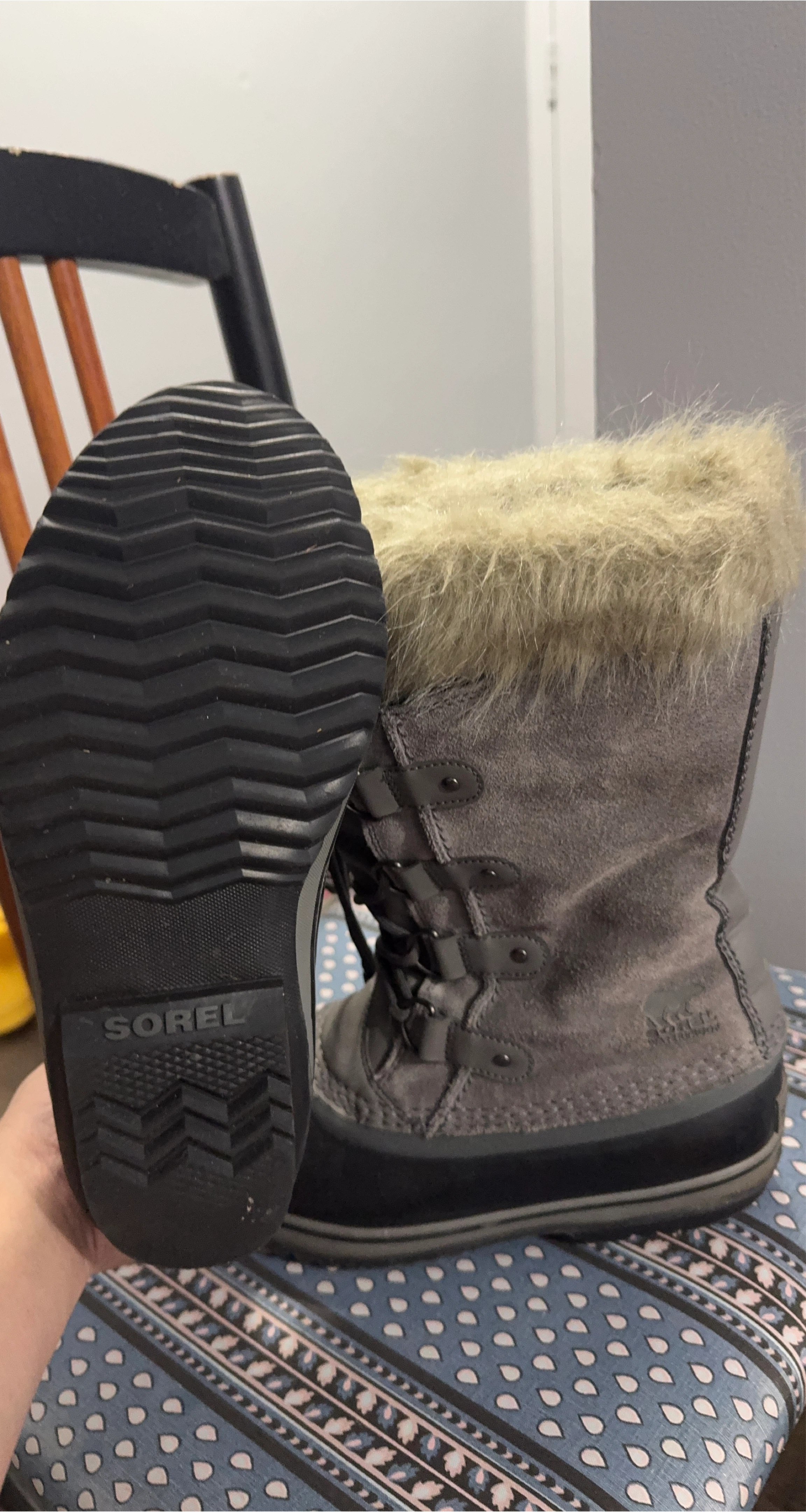 Sorel Women's Tofino II Grey Winter Boots