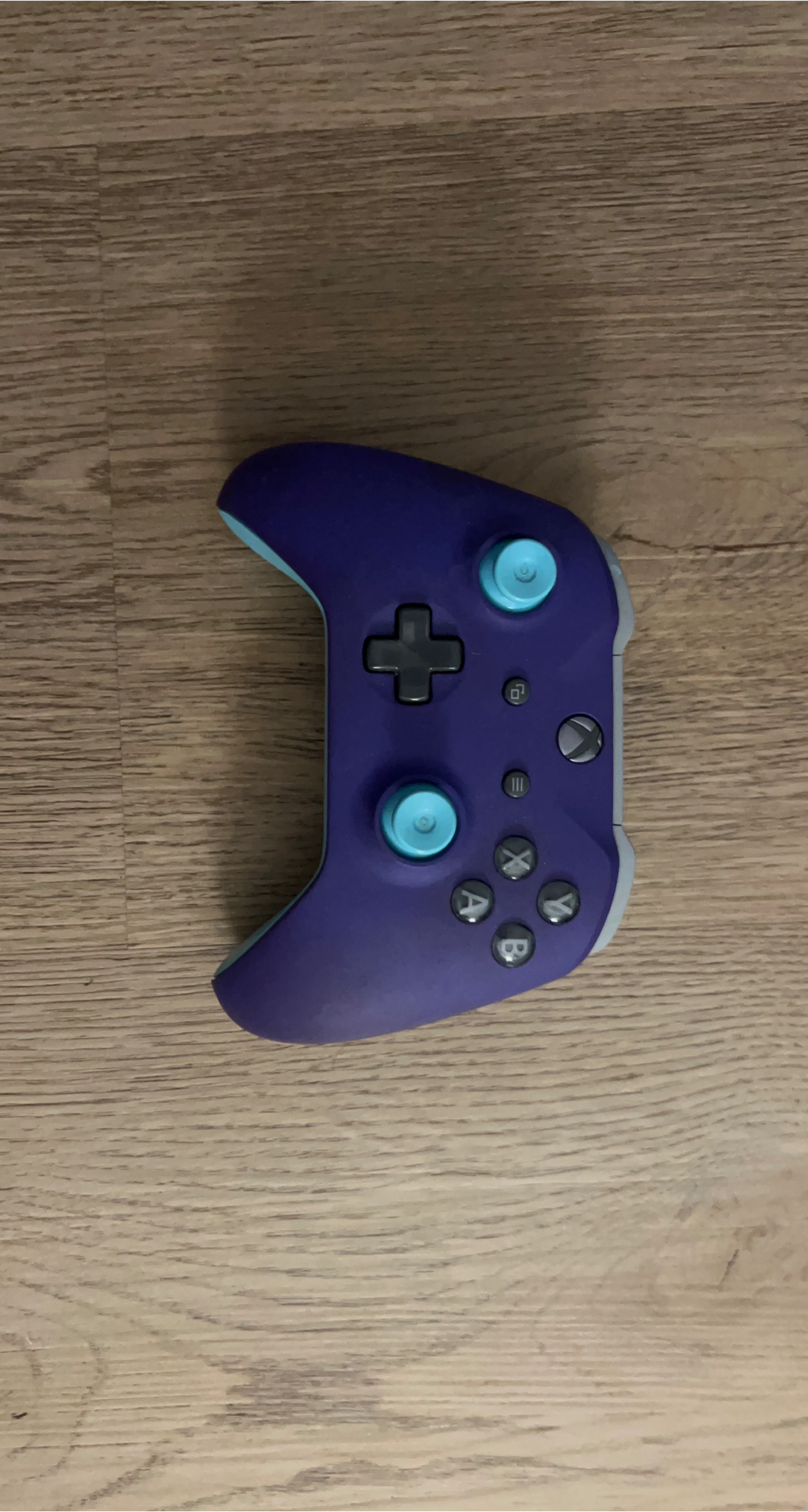 Purple & Teal Xbox Controller 🥕- Thrifty Pick!