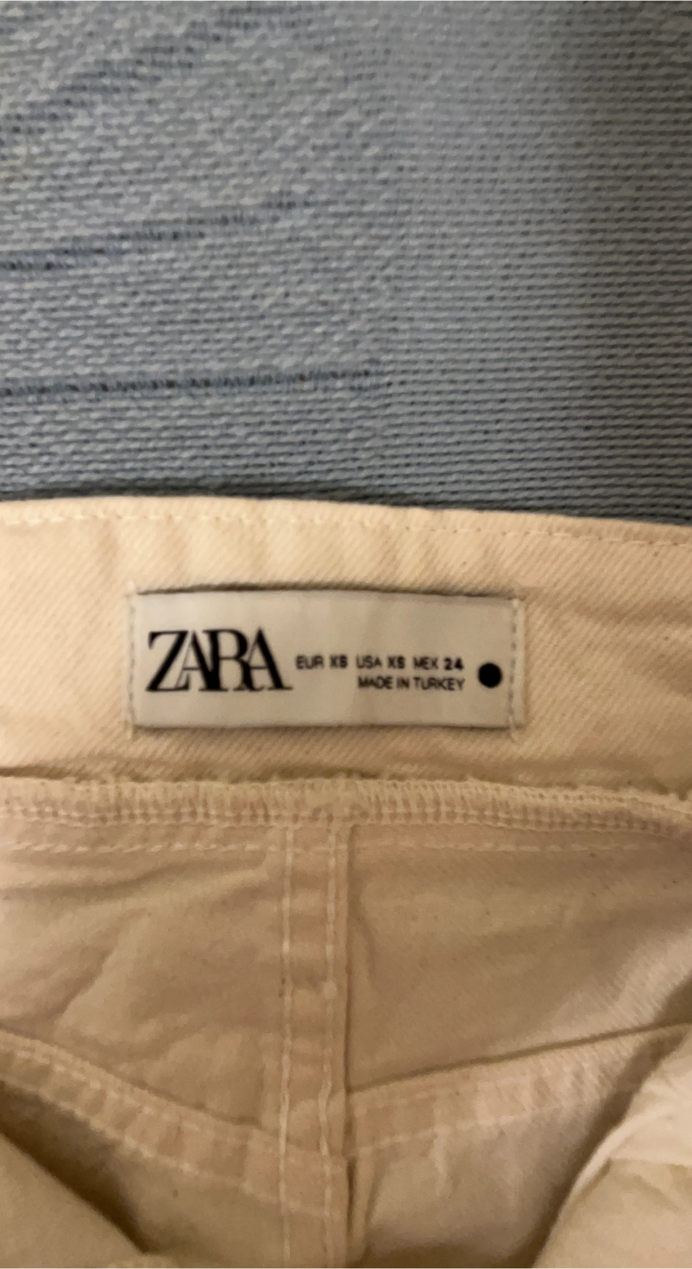 Zara XS Skirt thumbnail