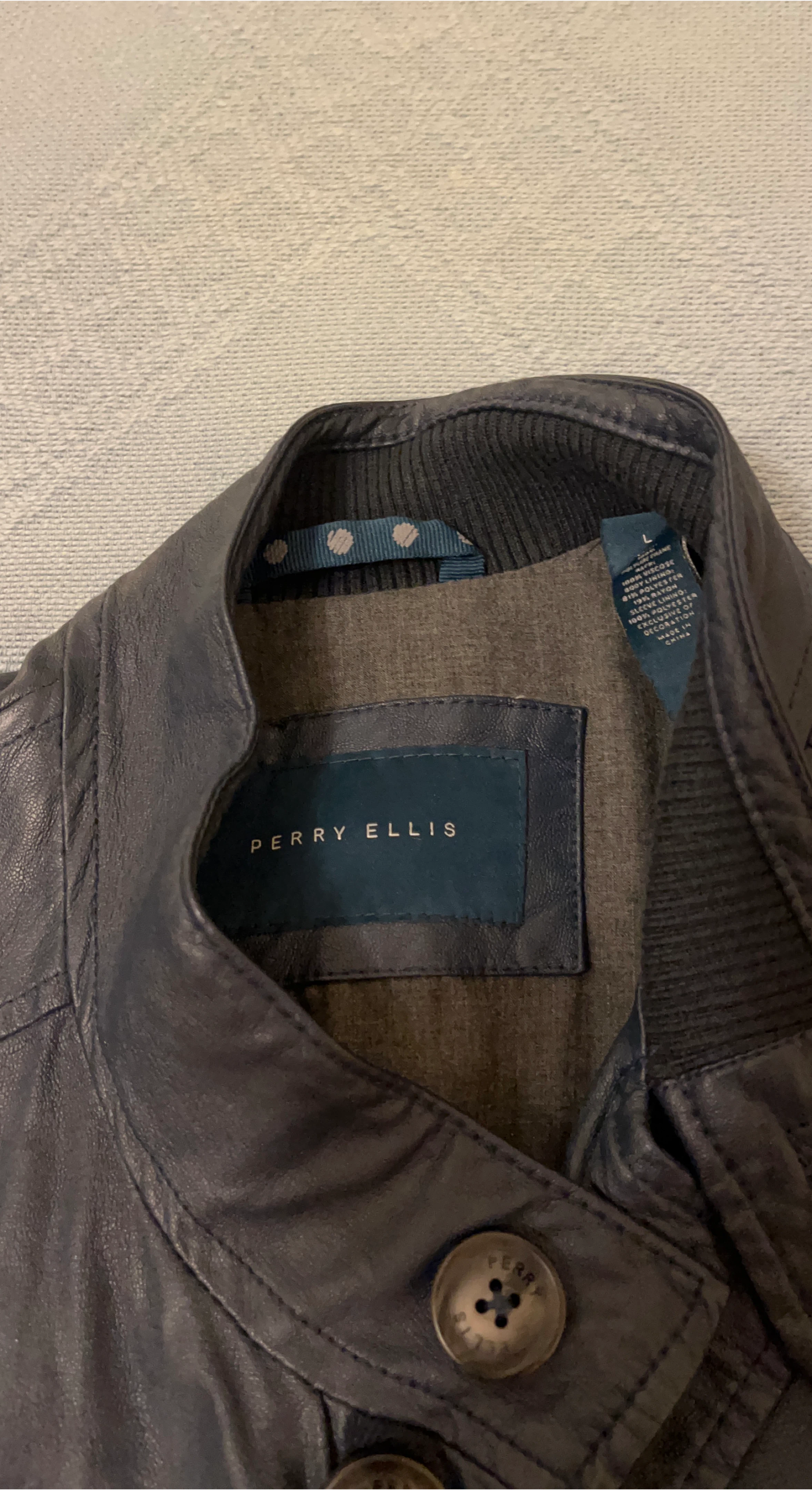 Perry Ellis Leather Jacket, Size L thumbnail