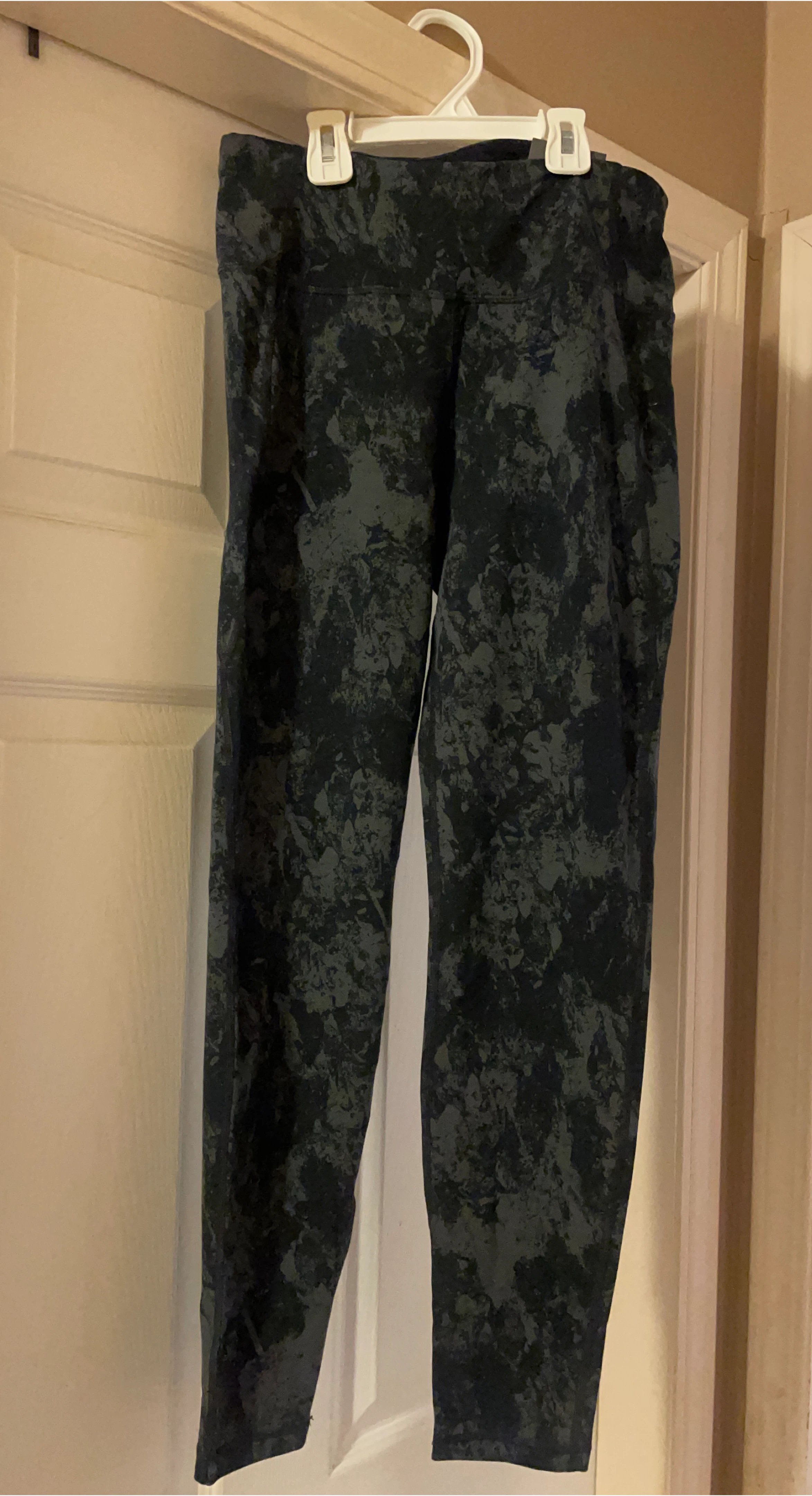 Hyba Sculptor Leggings - Size M