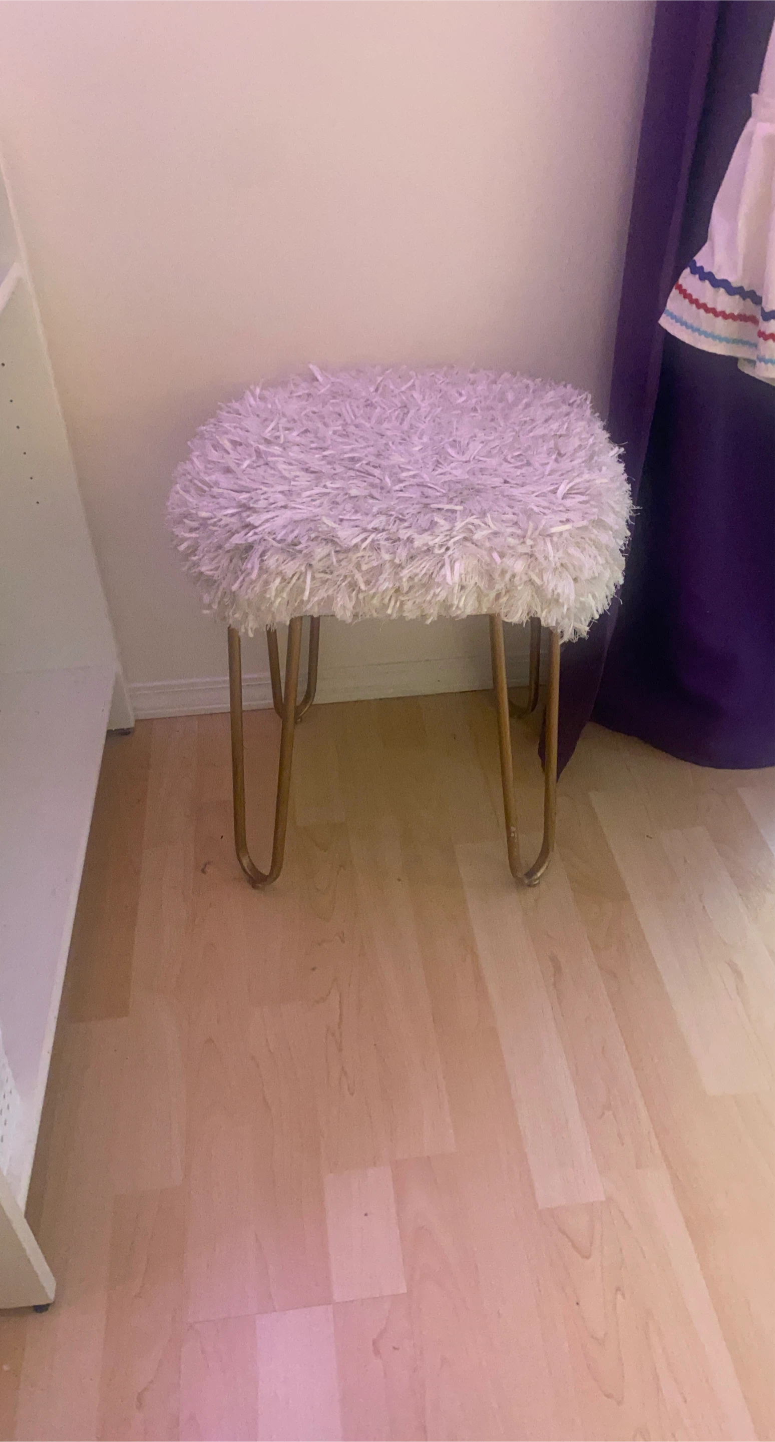 Cute Furry Stool with Gold Legs thumbnail