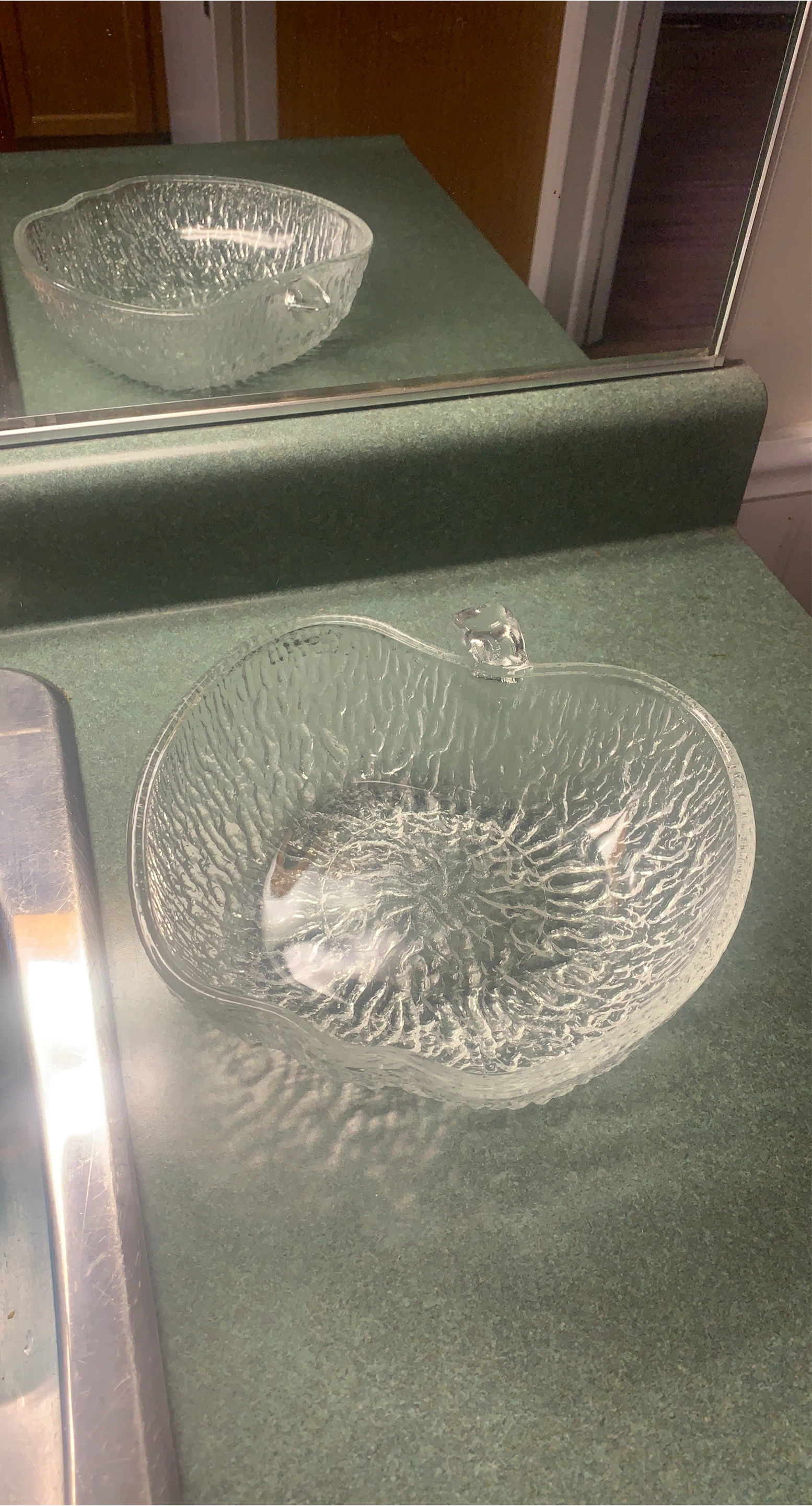 Apple Shaped Glass Bowl thumbnail