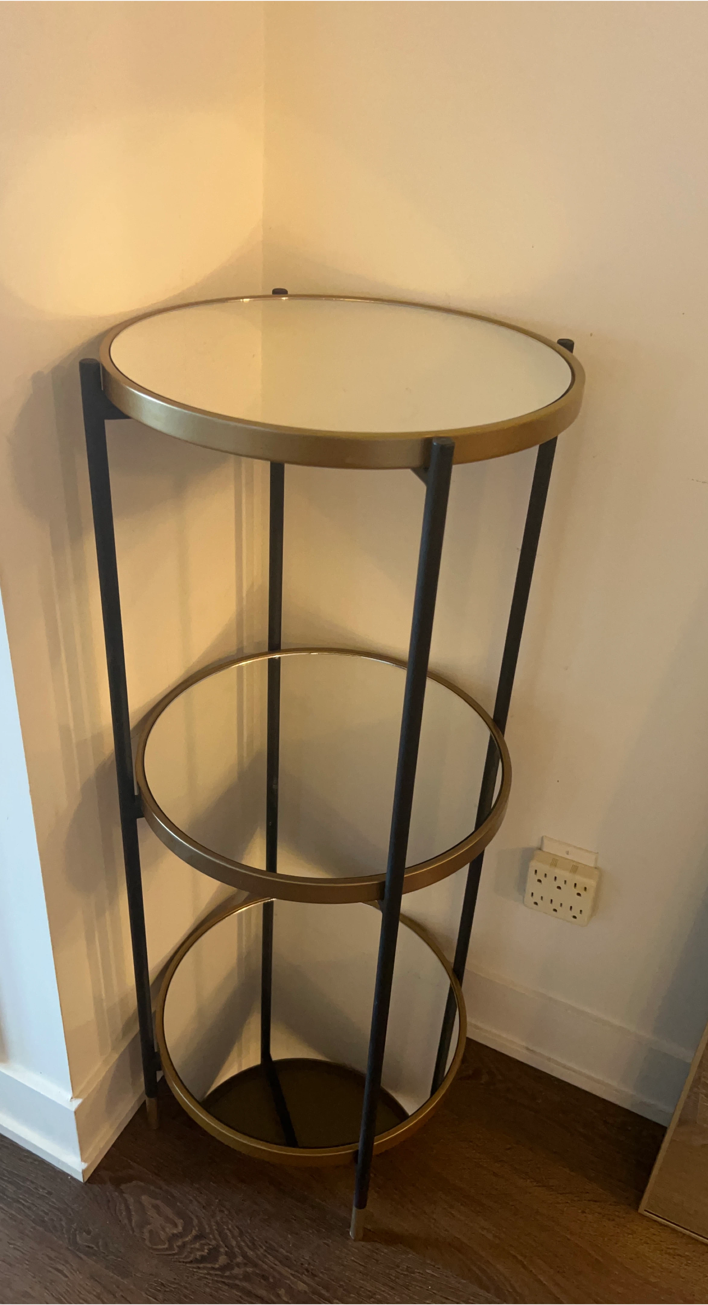 round 3-tier mirrored accent table - Black & Gold
