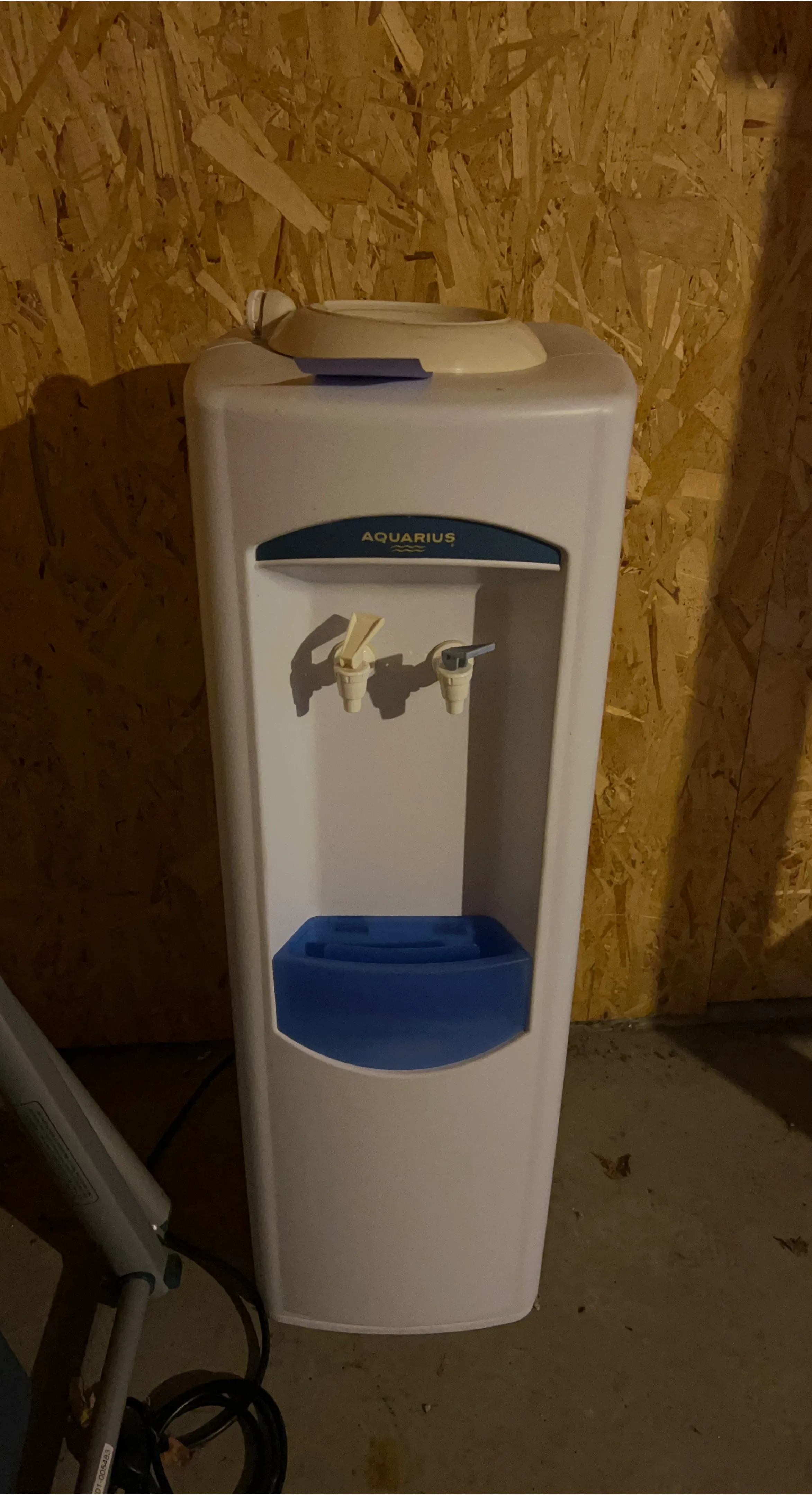 Aquarius Water Dispenser
