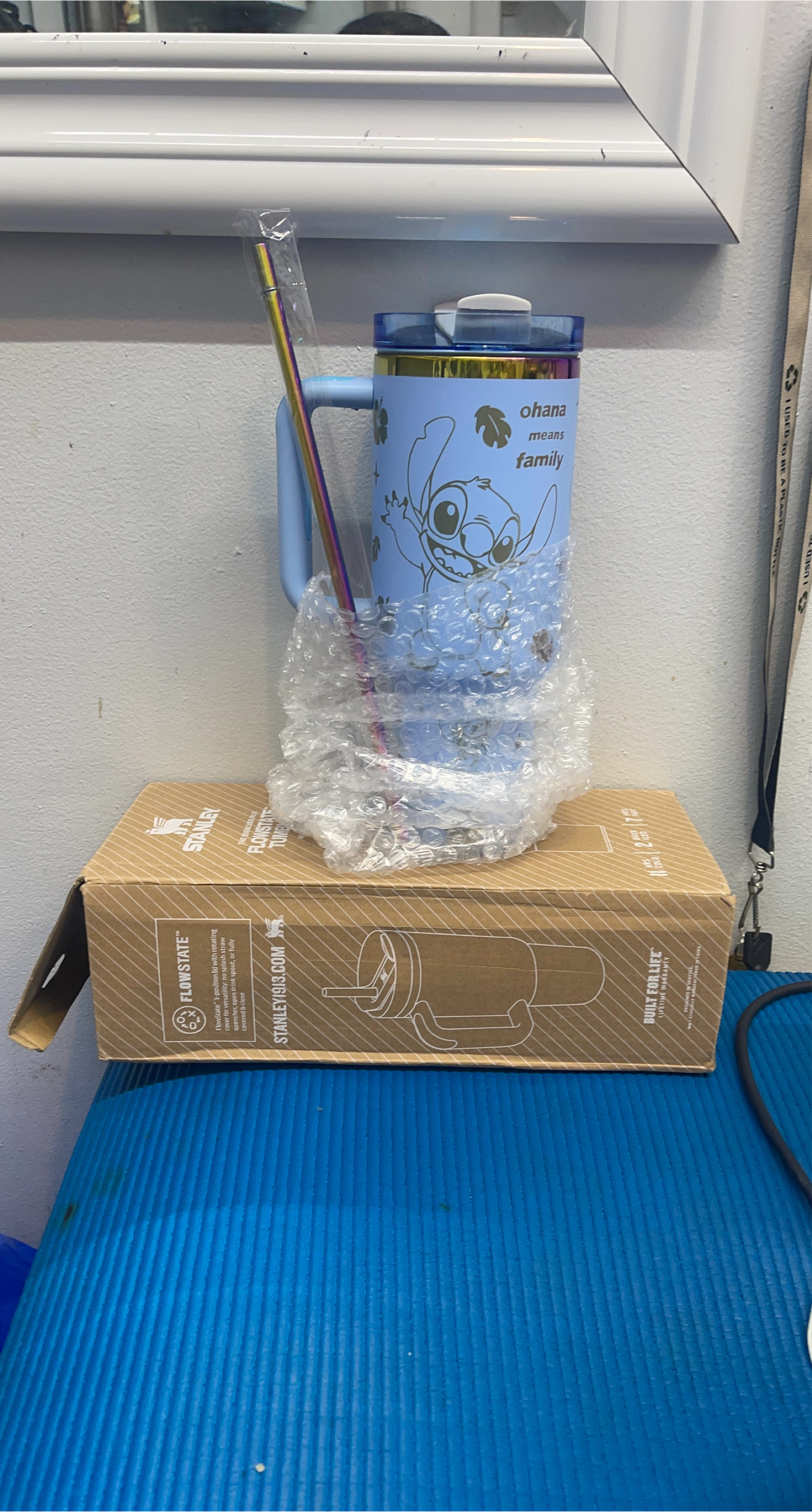 Stanley Quencher H2.0 Flowstate Tumbler - Stitch thumbnail