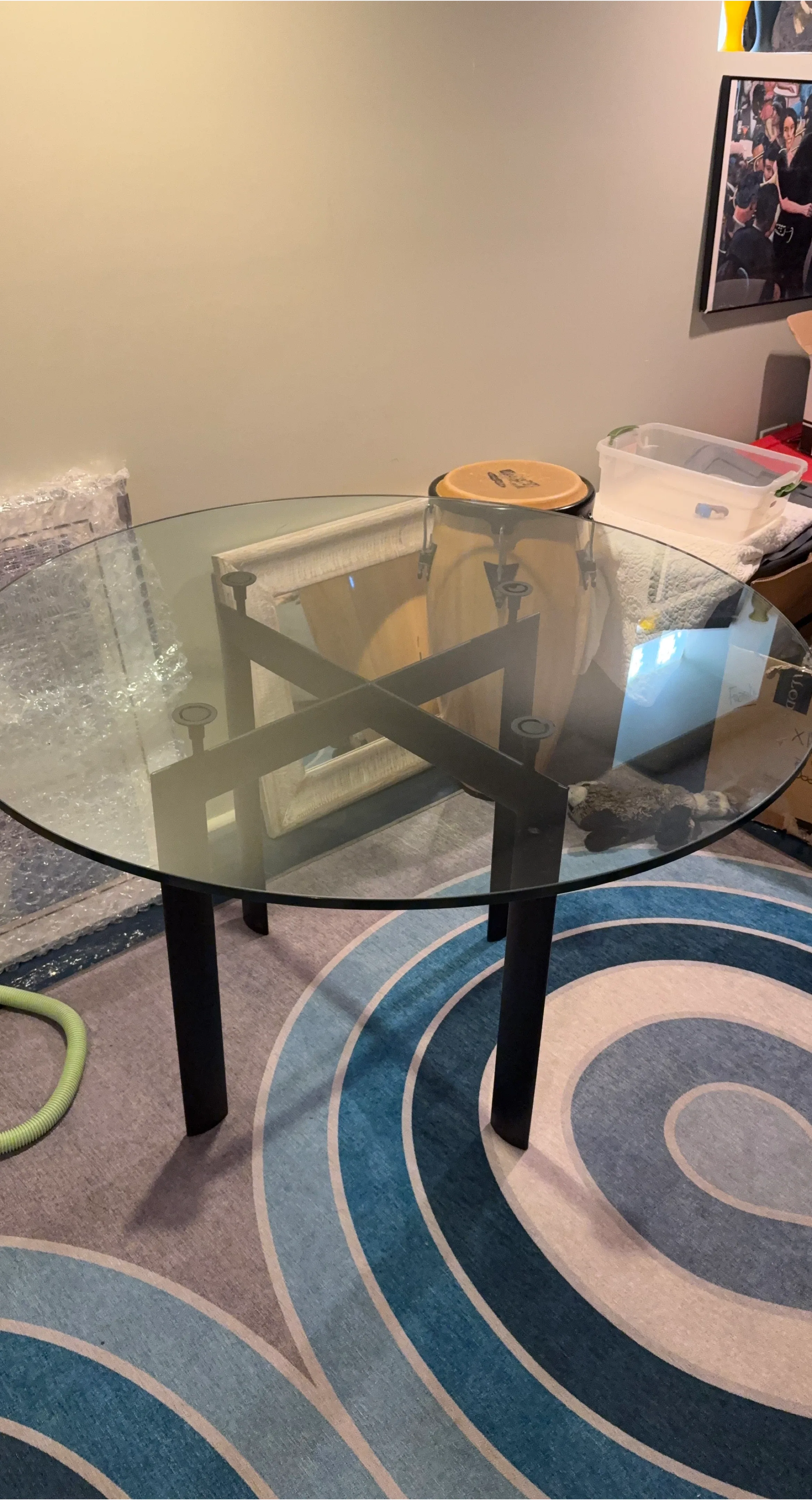 Round Crystal Top Dining Table