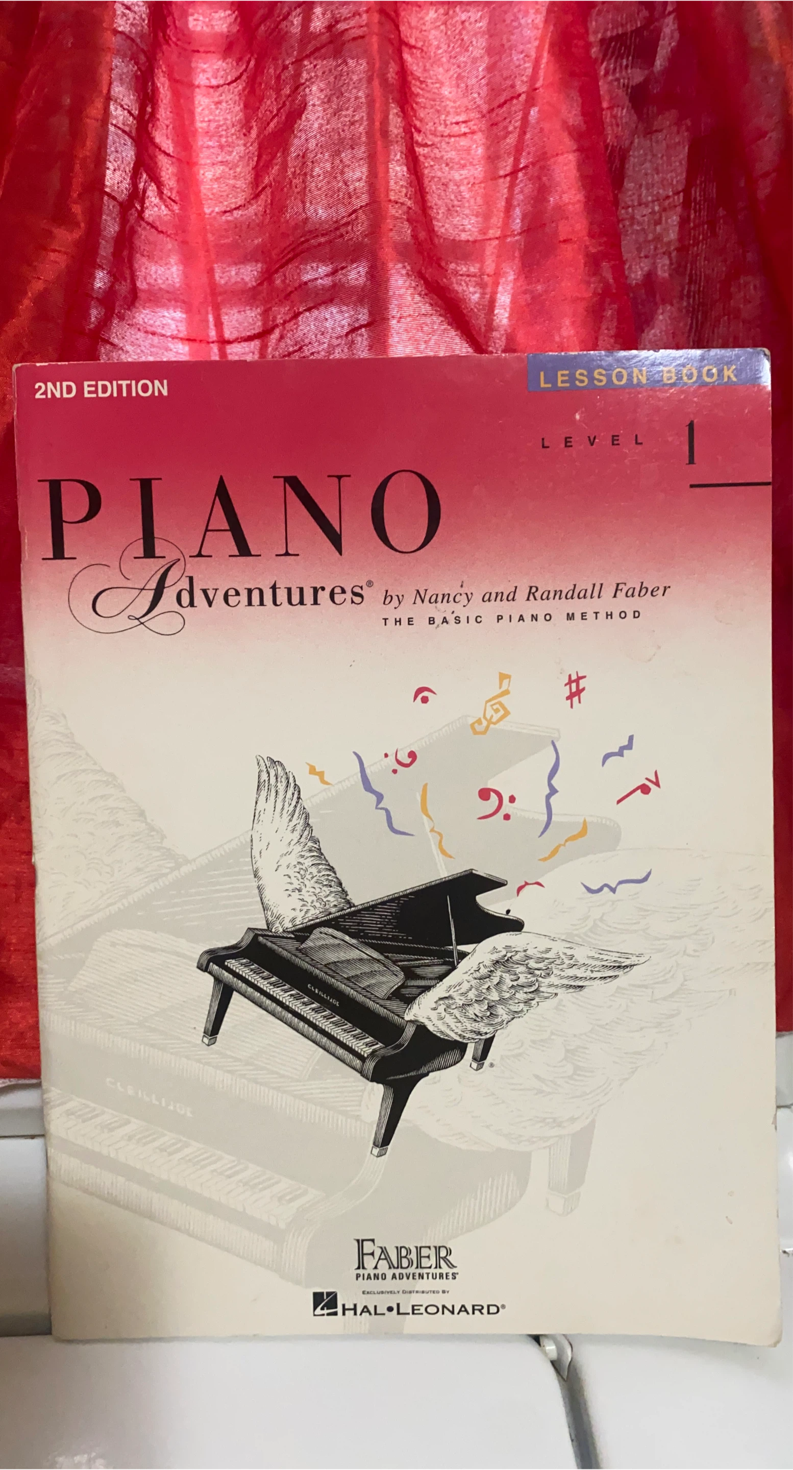 Piano Adventures Lesson Book Level 1 - 2nd Edition thumbnail