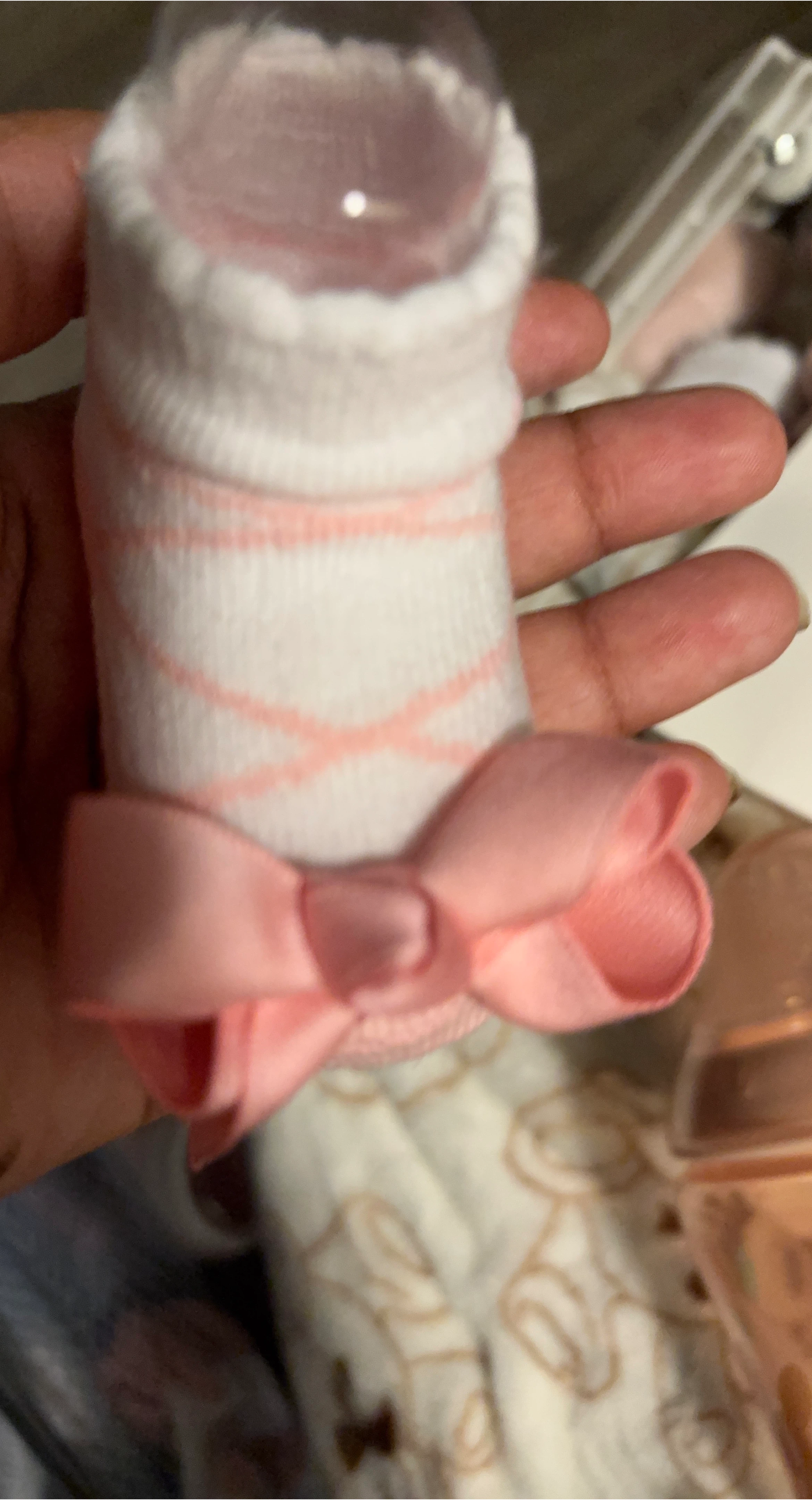 Baby Socks with Pink Bow thumbnail