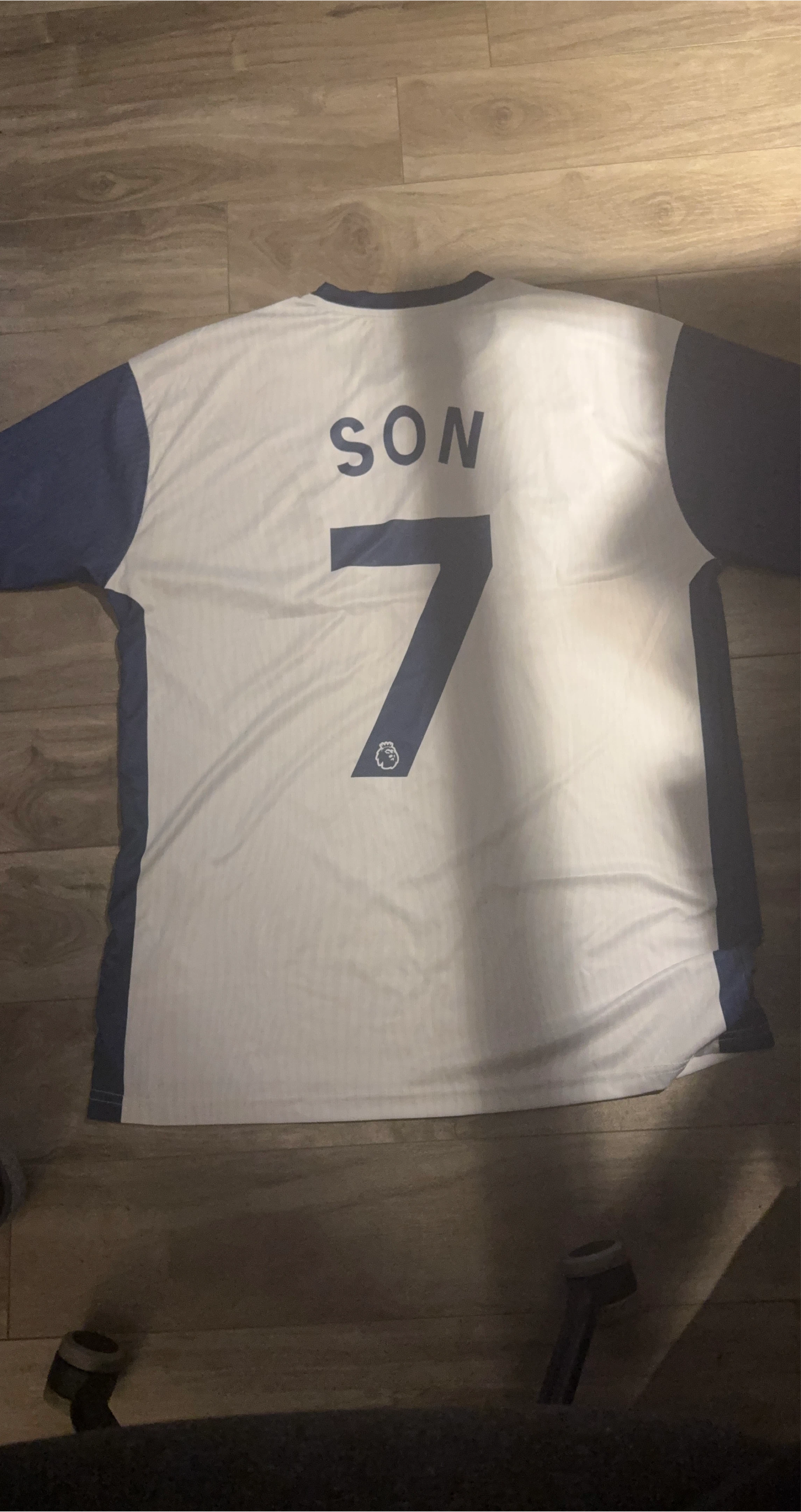 Tottenham Hotspur SON #7 Jersey - XXL image indicator(2)