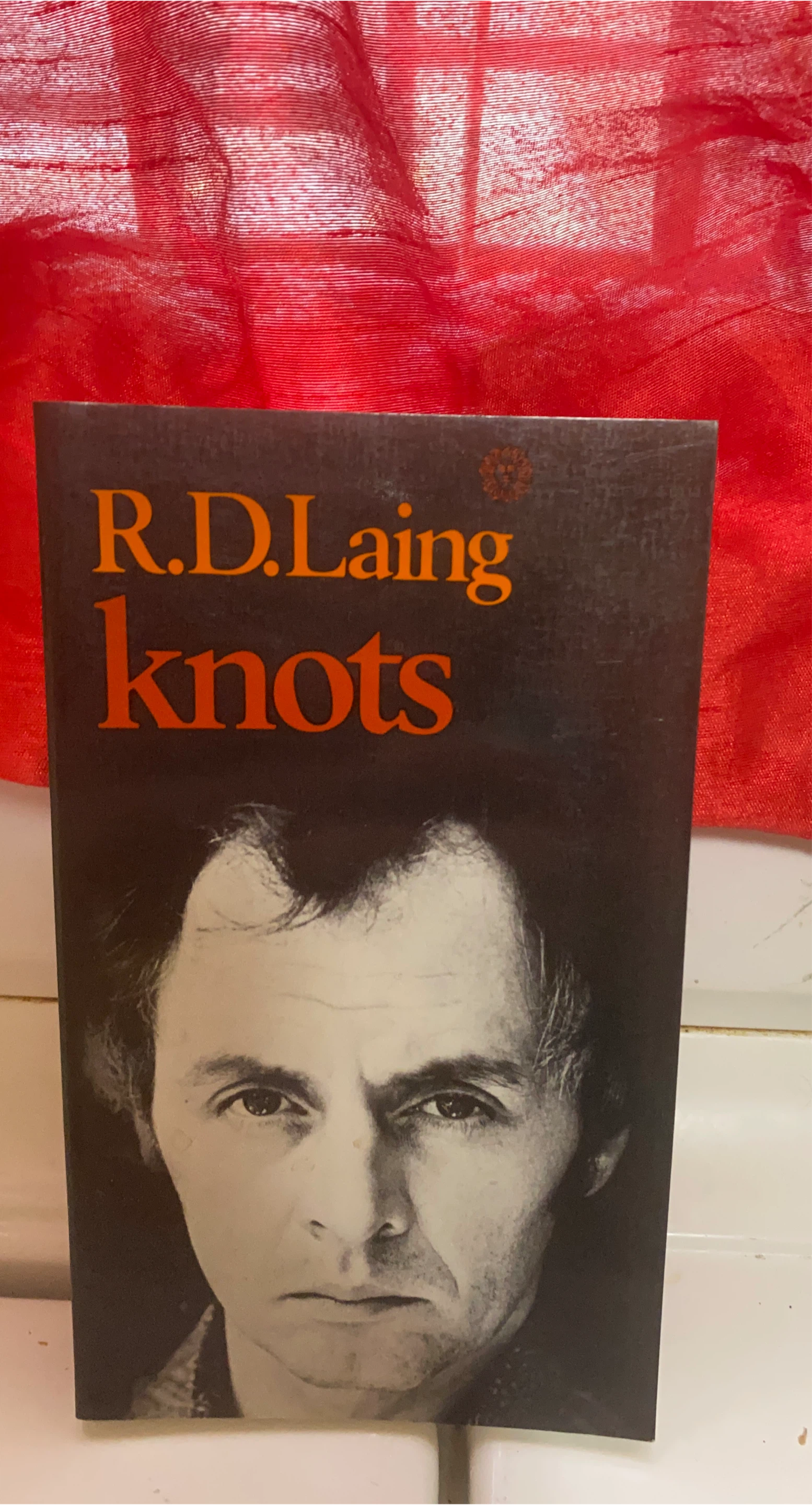Knots by R.D. Laing thumbnail