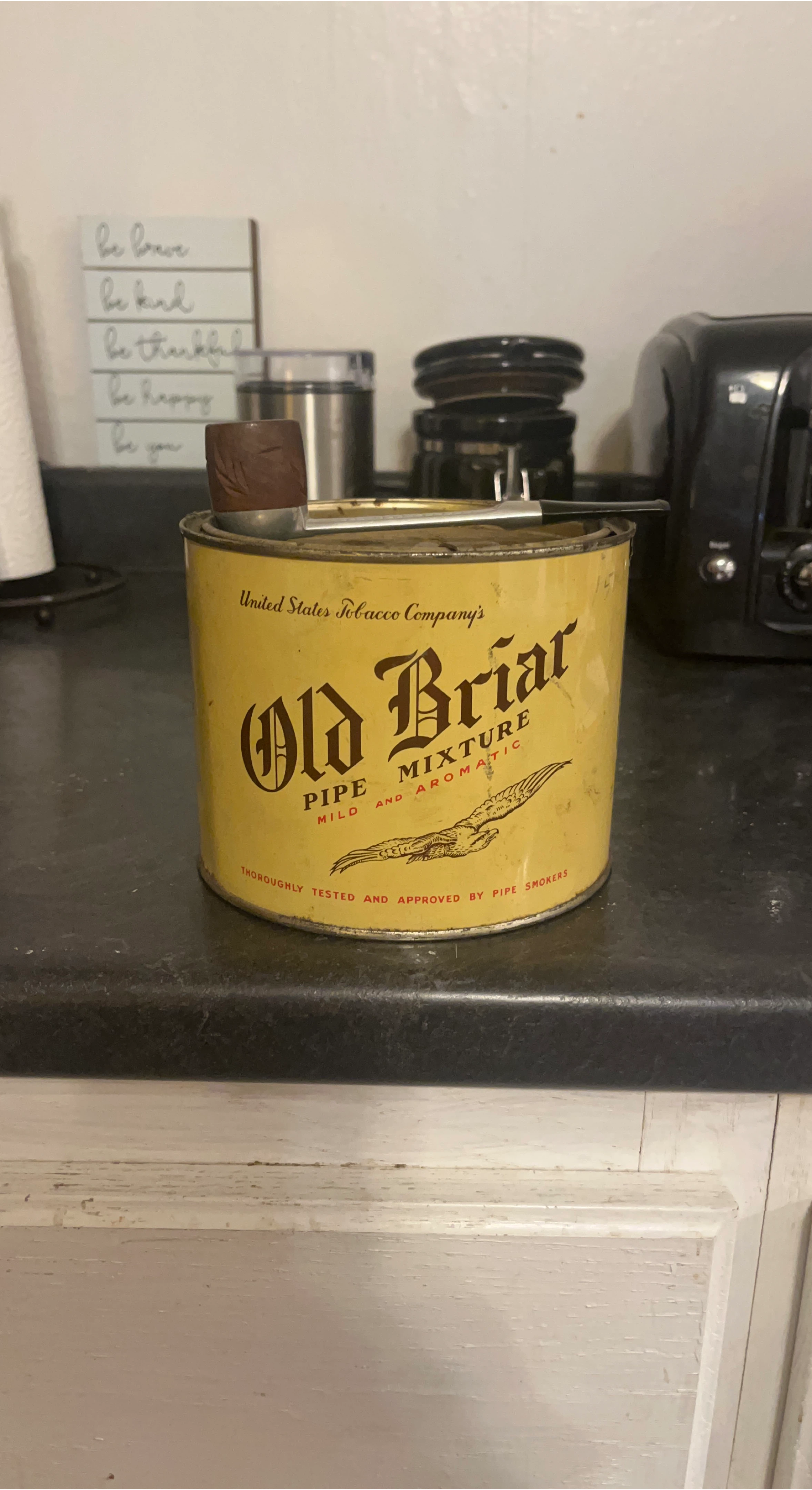 Old Briar Pipe Tobacco Mixture