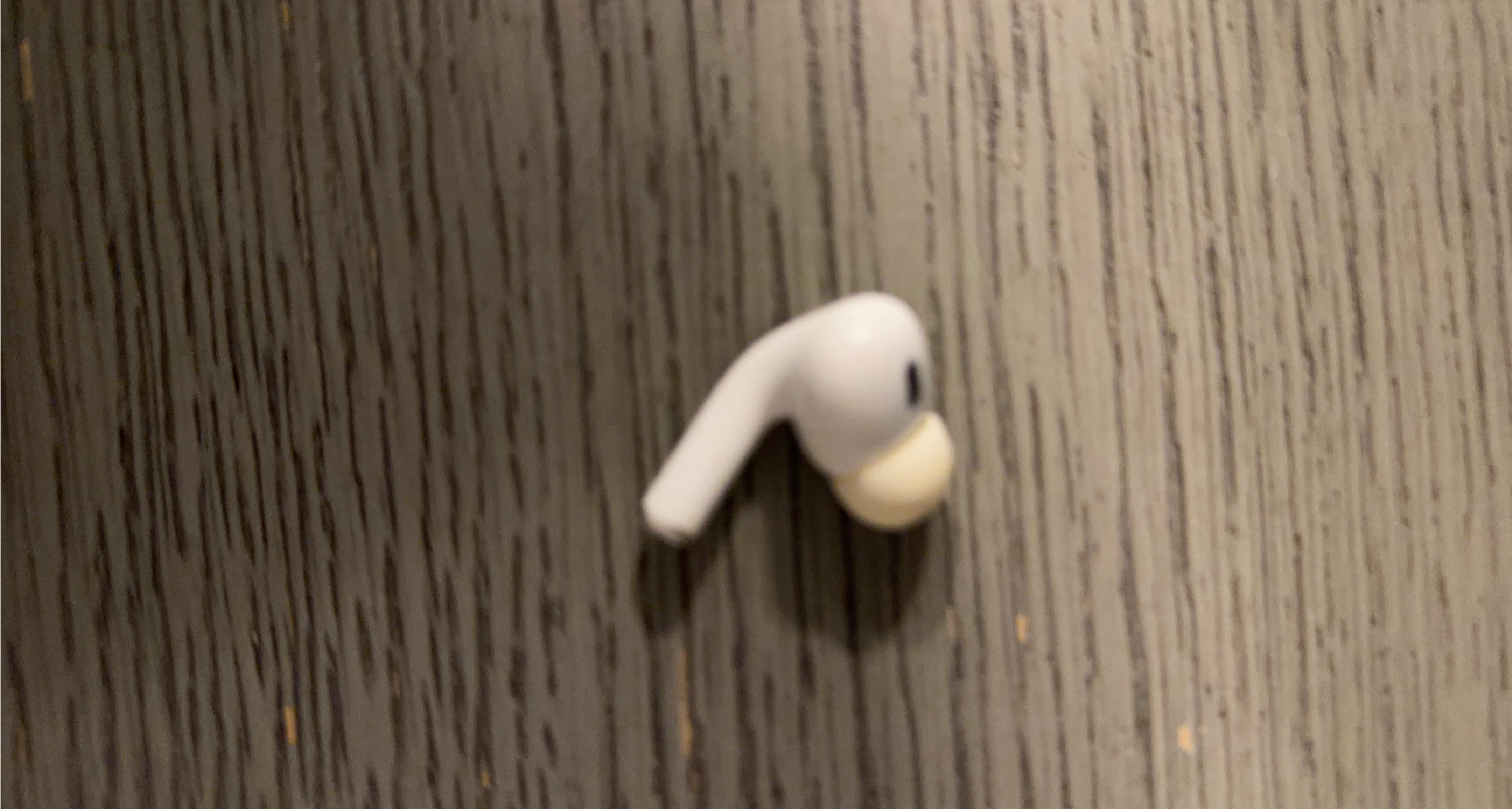 AirPods Pro Earbud - Single Replacement