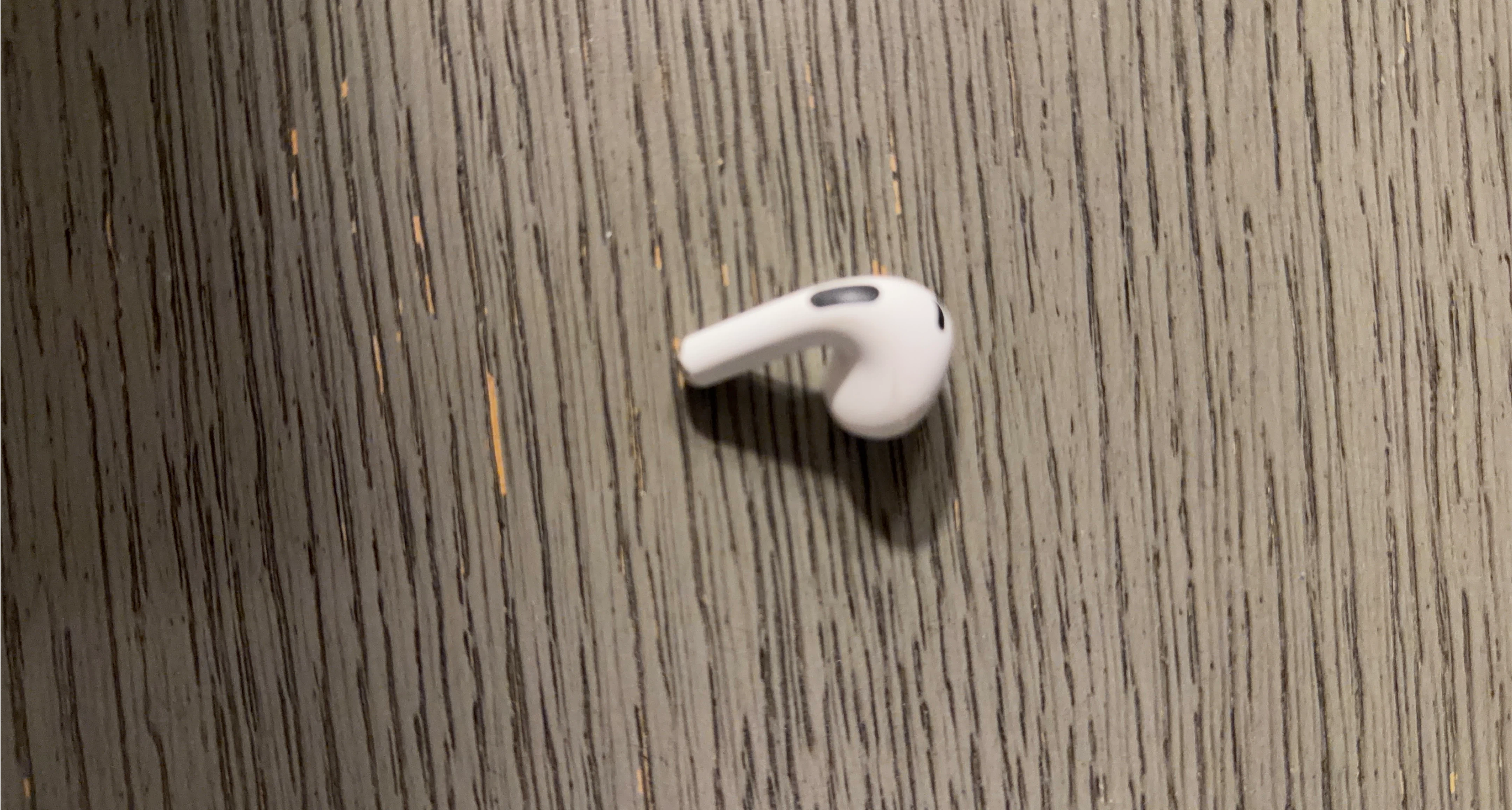 Airpod Pro - Single Earbud thumbnail