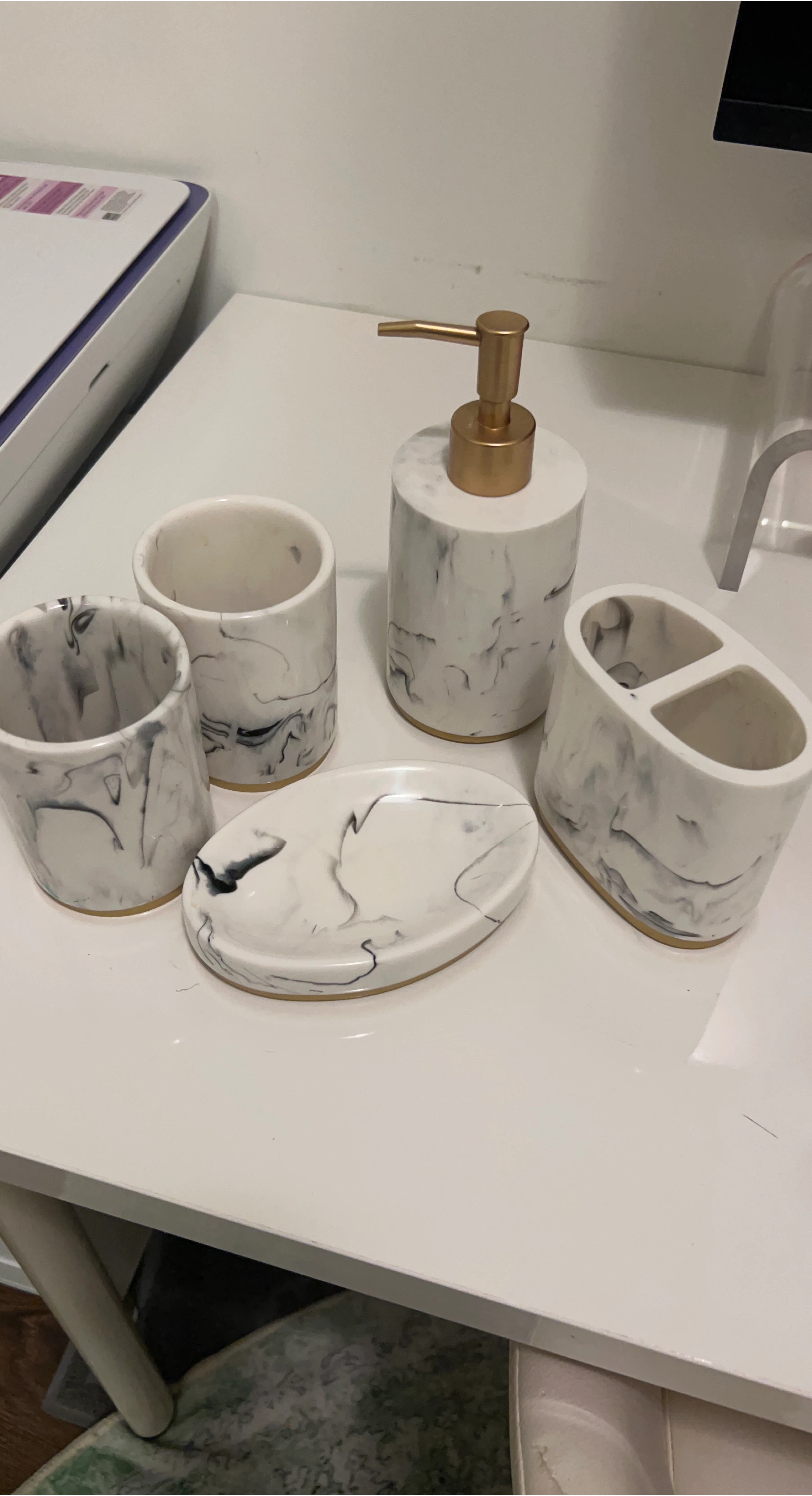 Marble Bathroom Accessories Set - 5 Pieces image indicator(2)