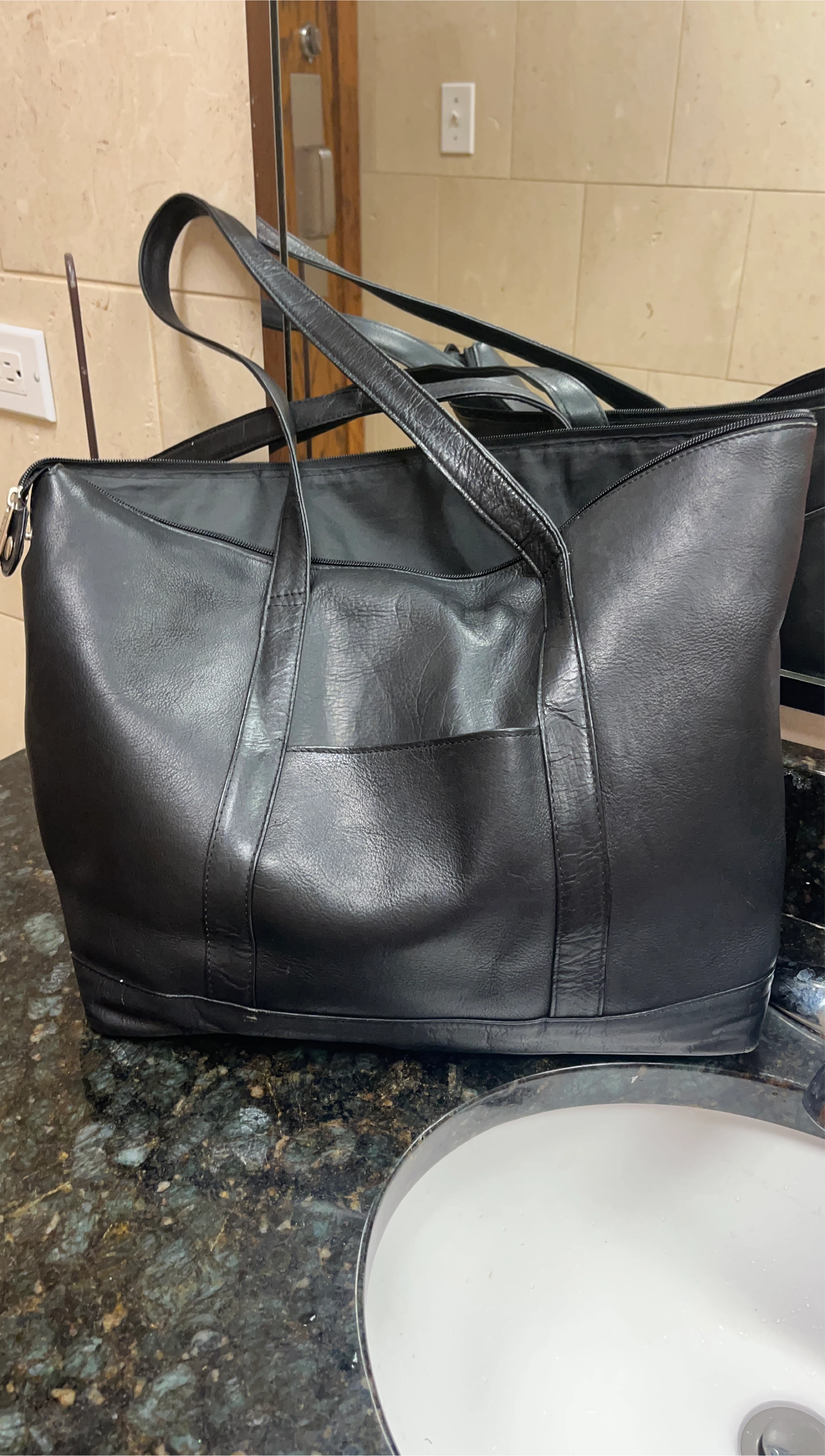 Le Donne Leather Collection Black Tote Bag