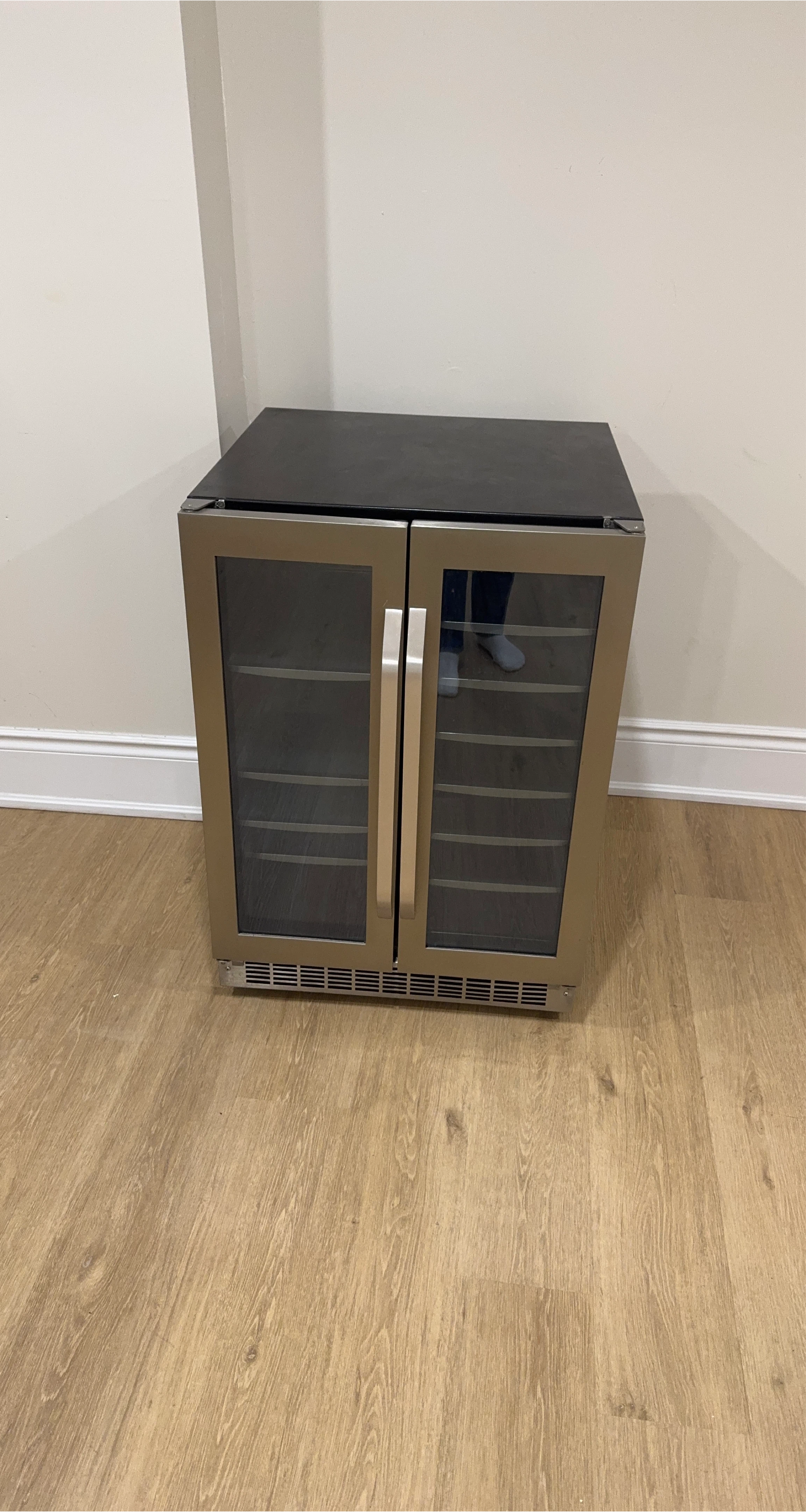 Silhouette Dual Wine Fridge - retails for $1000+