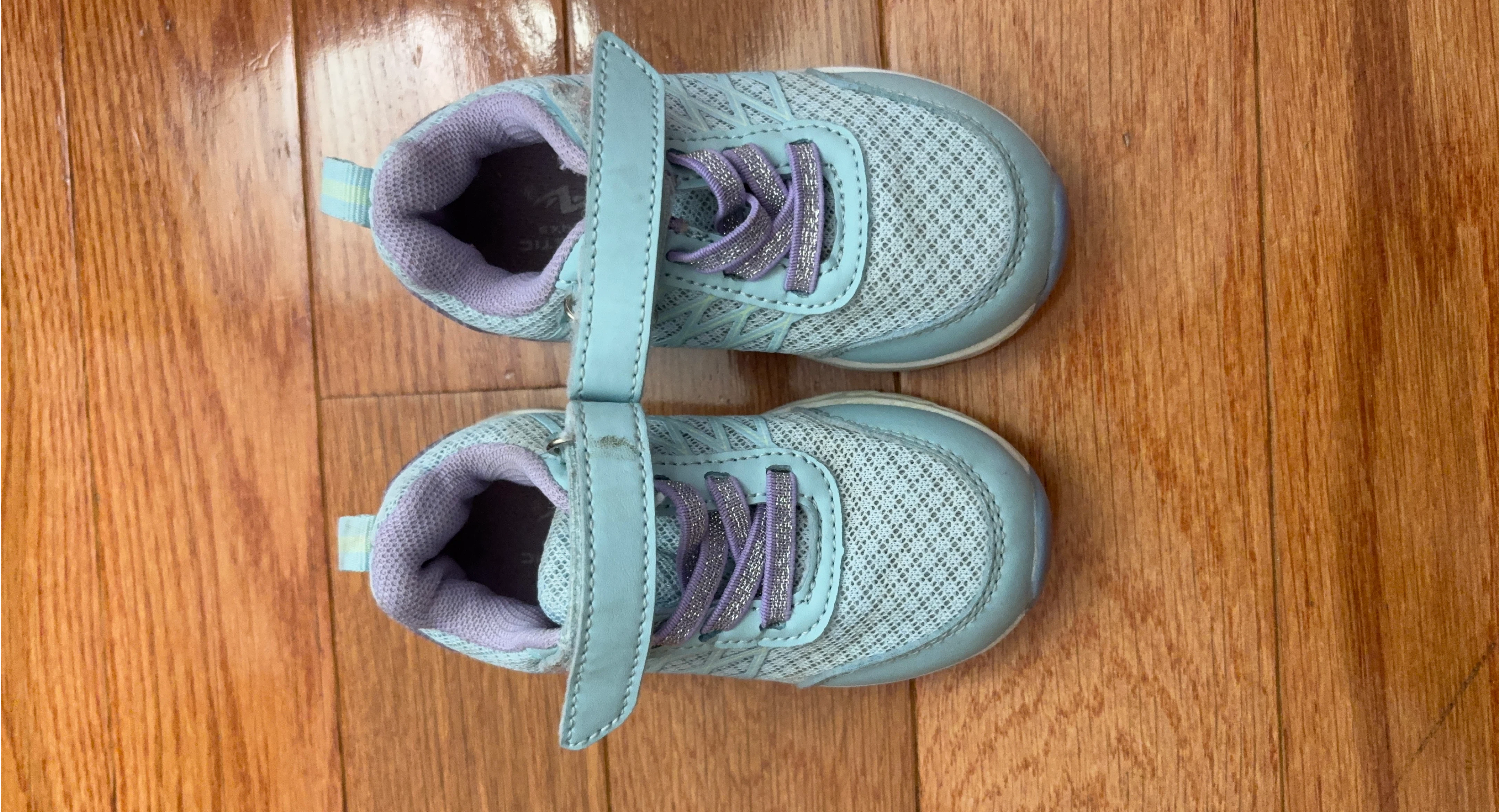 Fila Toddler Girls' Sneakers - Size 6