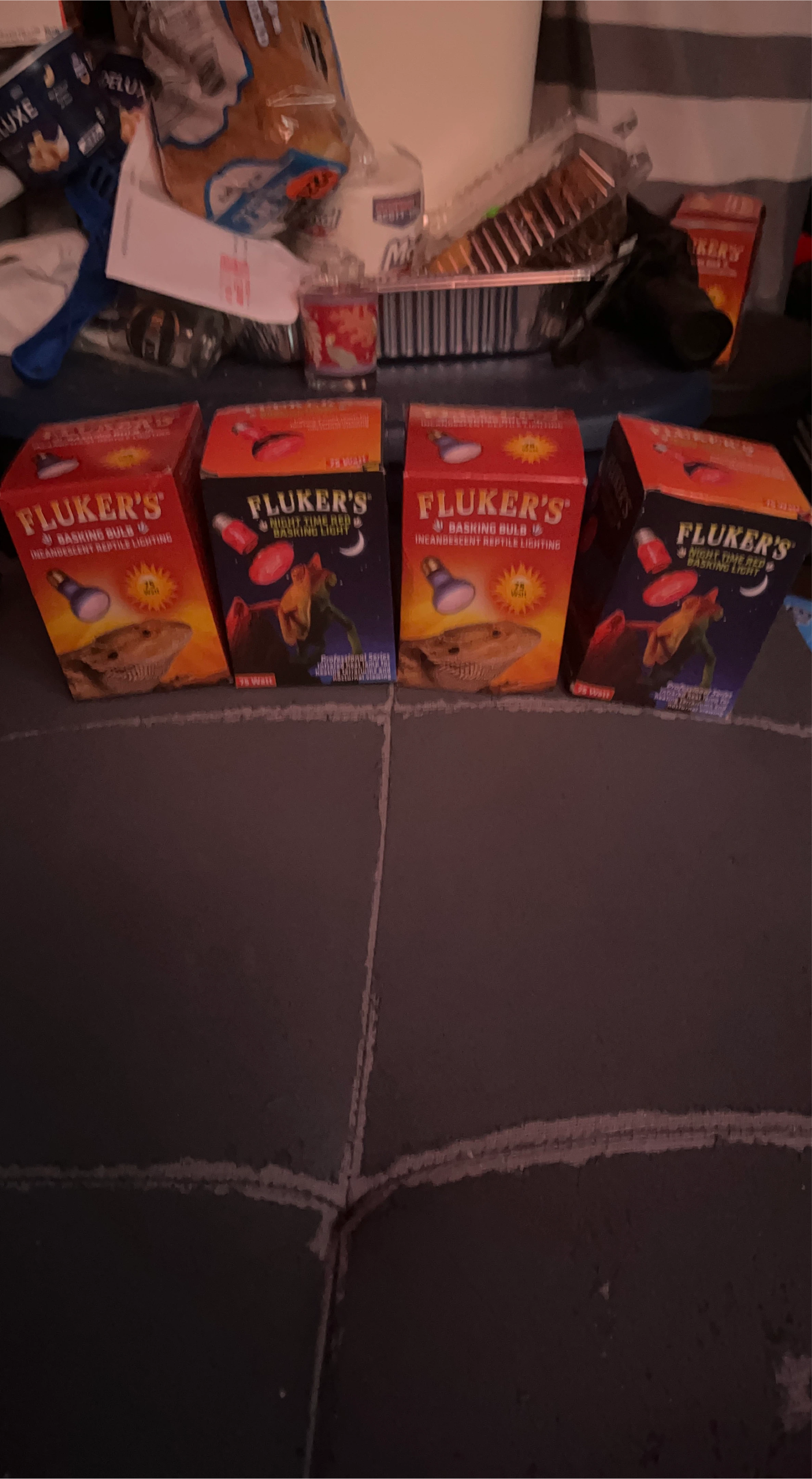 Fluker's Basking Bulb & Night Time Red Basking Light image indicator(1)