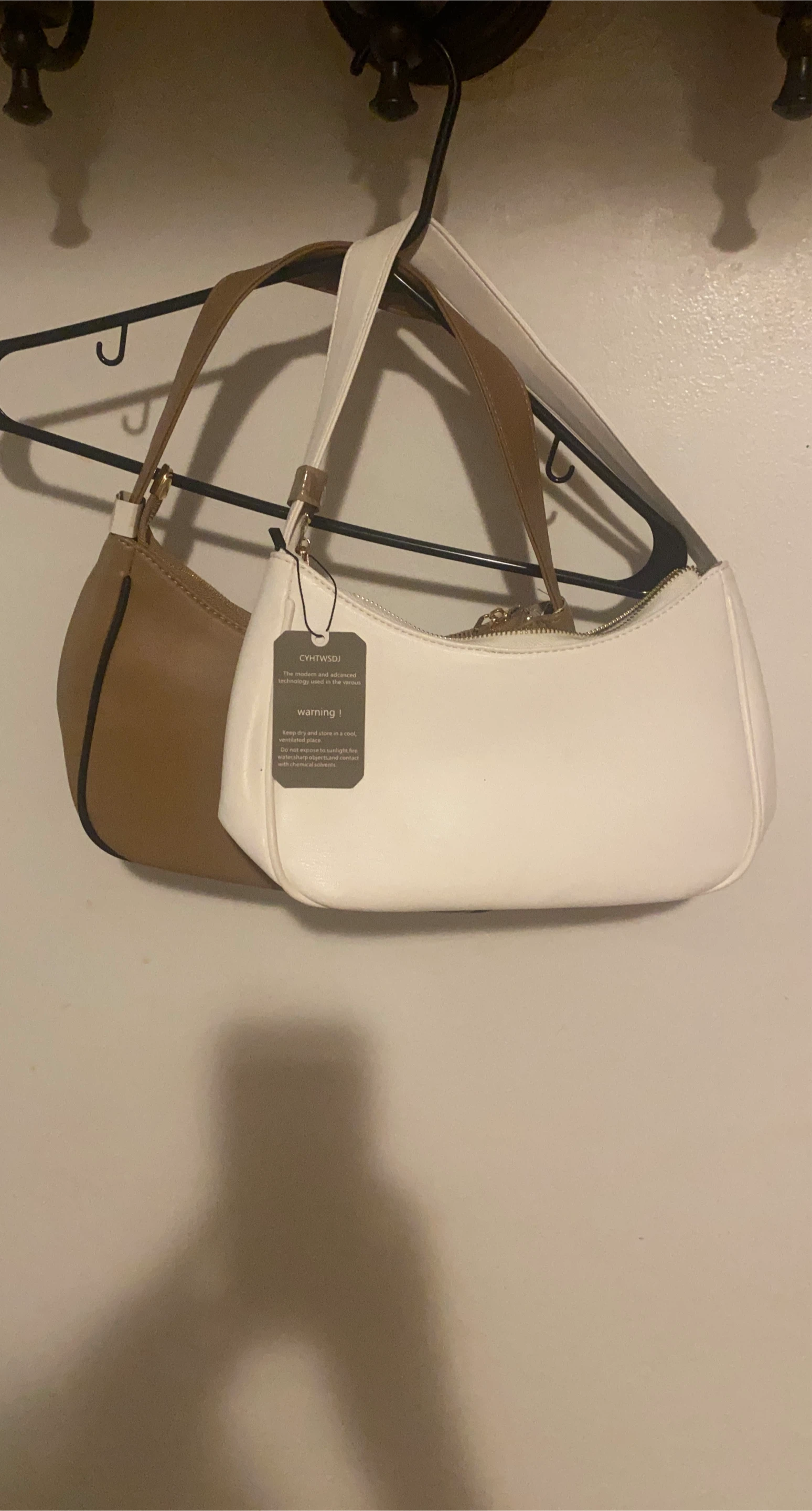 CYHTWSDJ Shoulder Bag - White & Brown