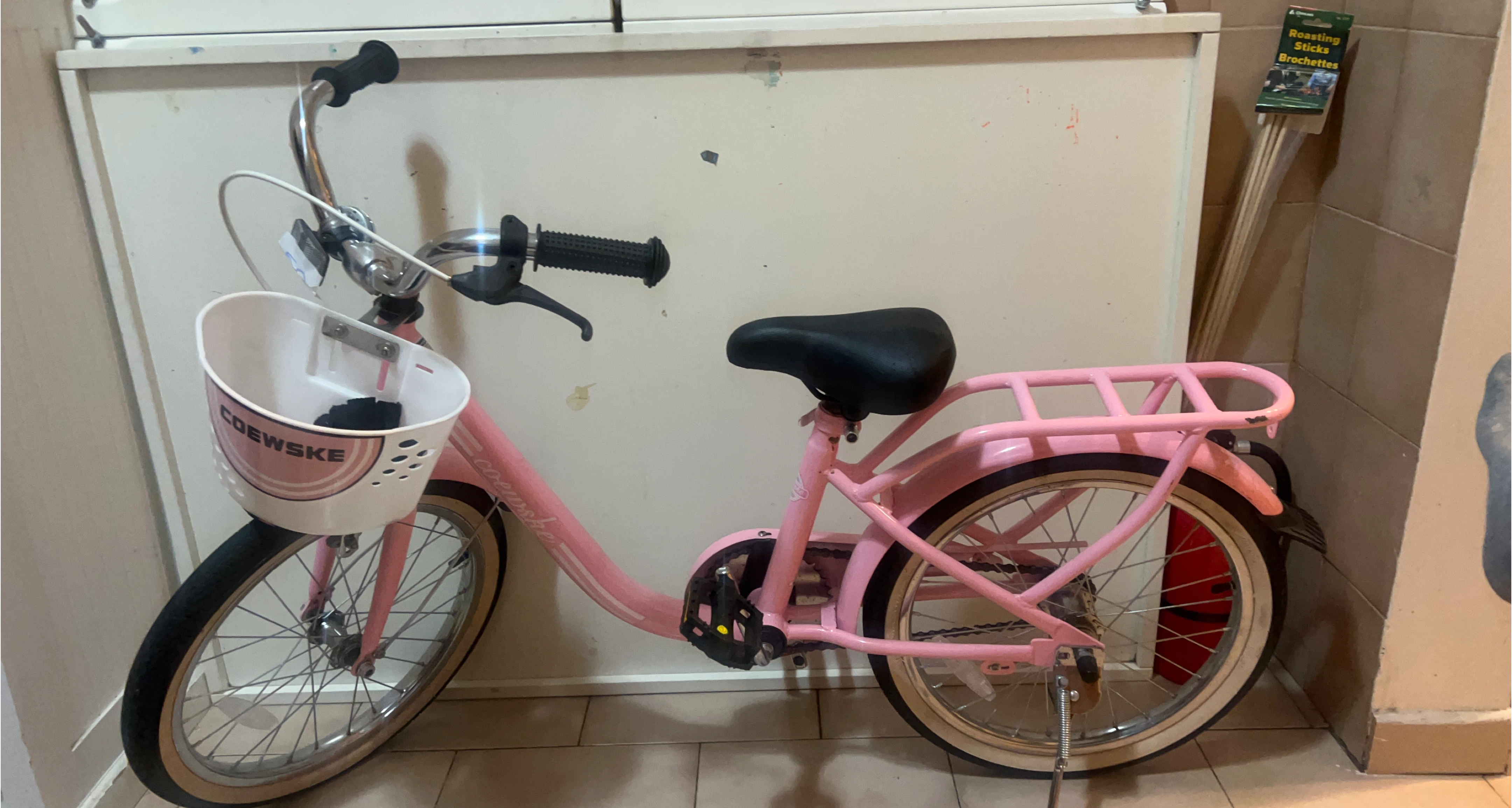 Coewske Pink Kids Bike with Basket
