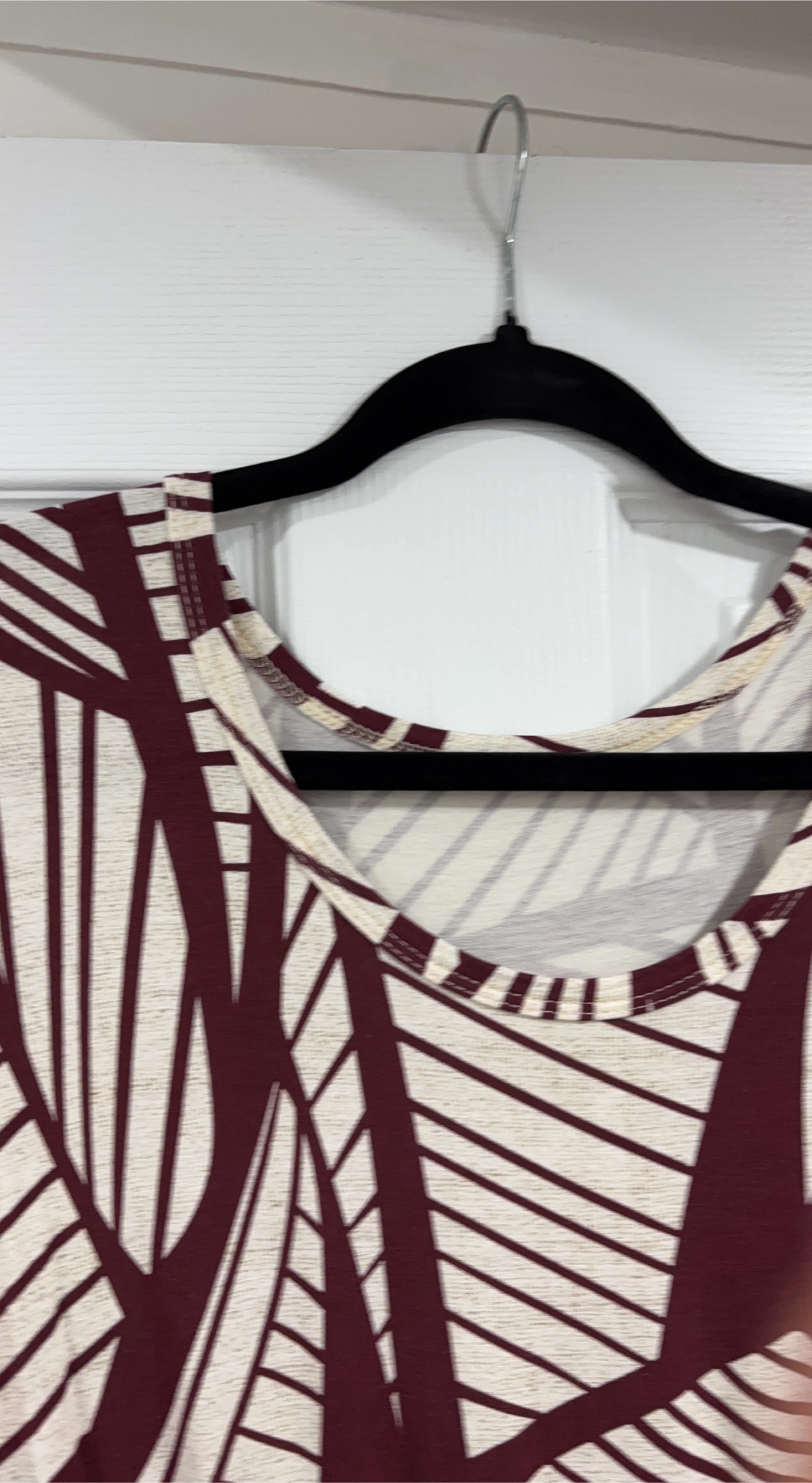 Patterned long sleeves dress thumbnail