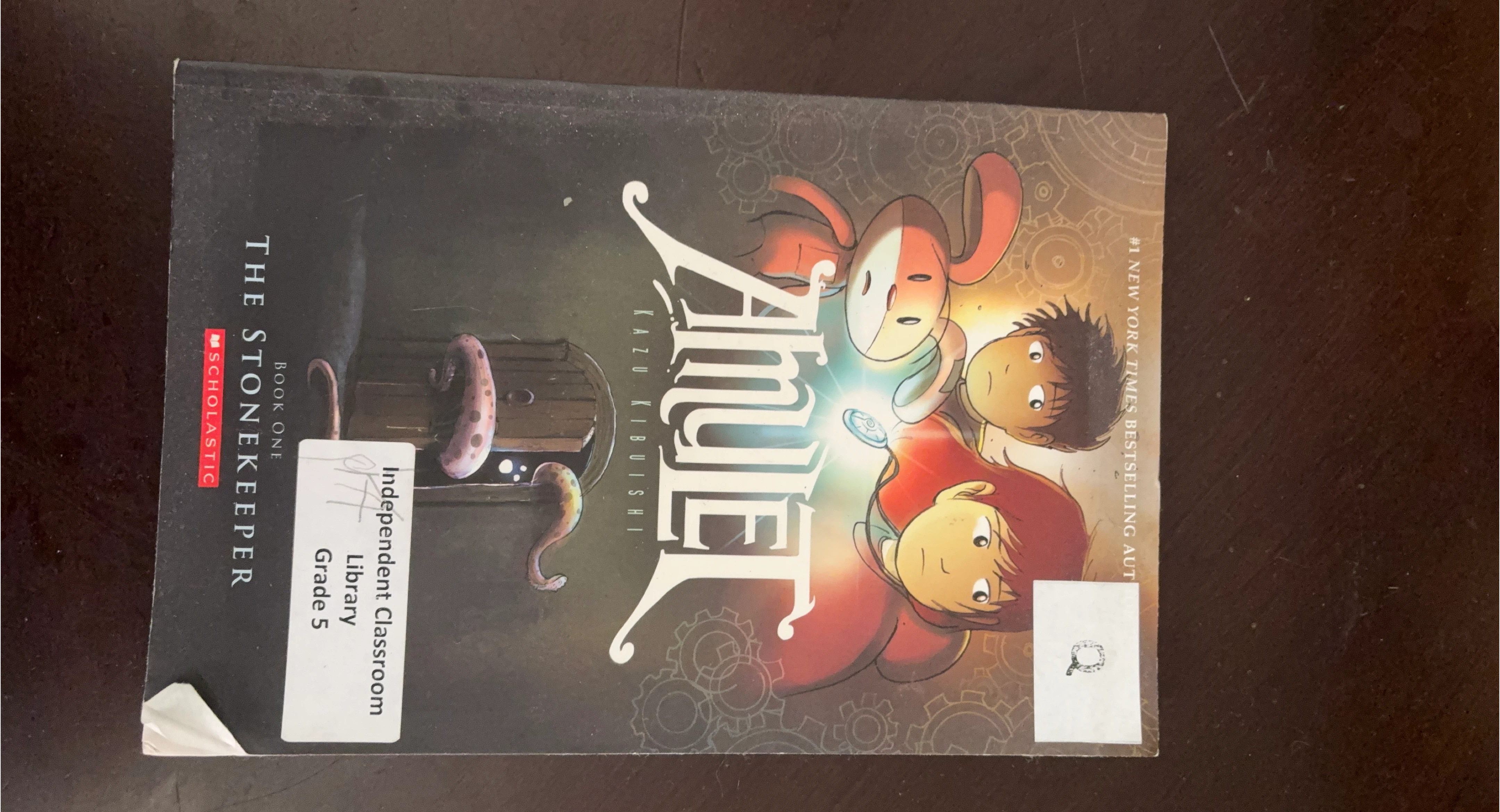 Amulet: The Stonekeeper (Book One)