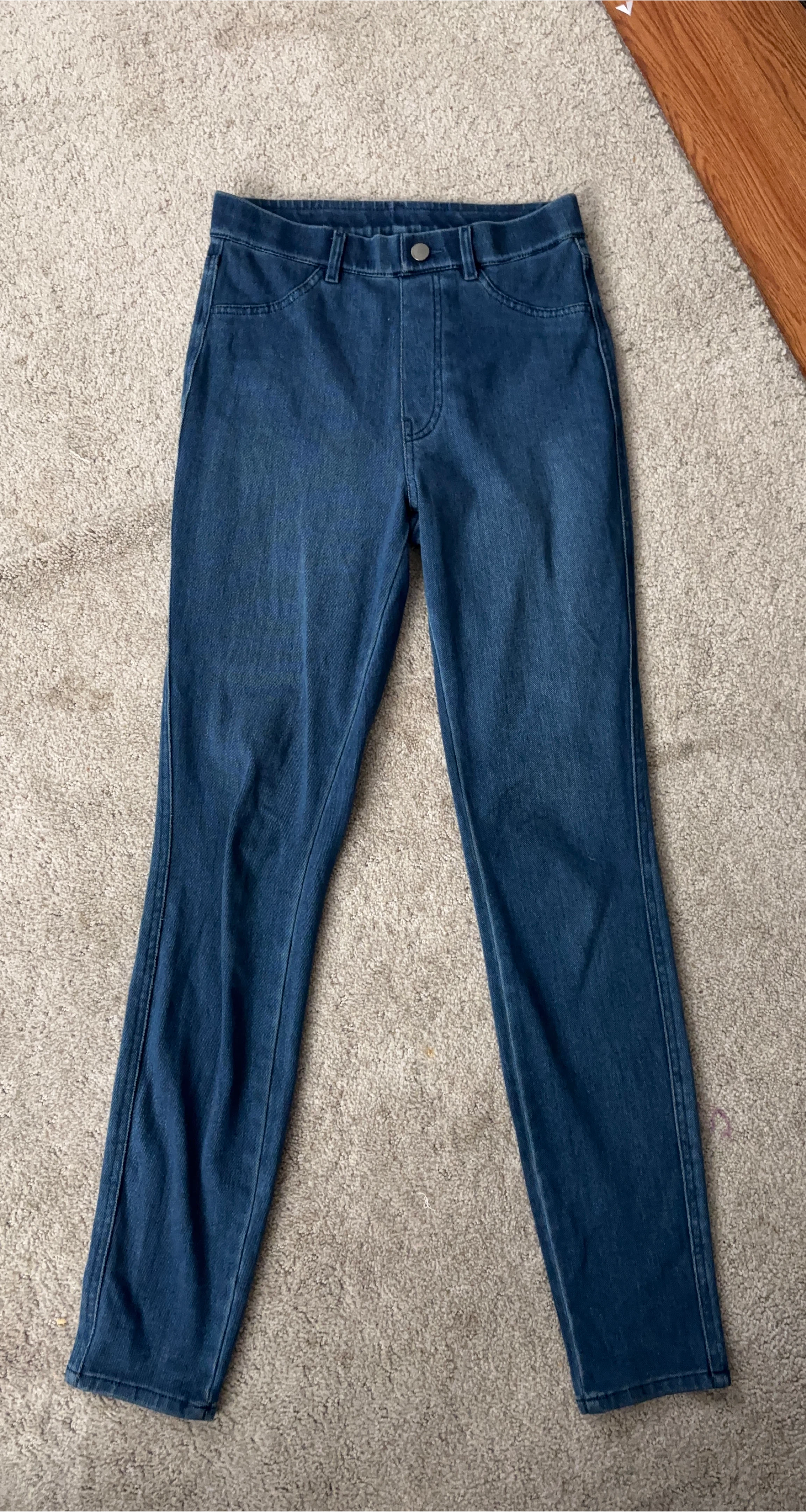 Uniqlo Heattech Jeans - Size M thumbnail