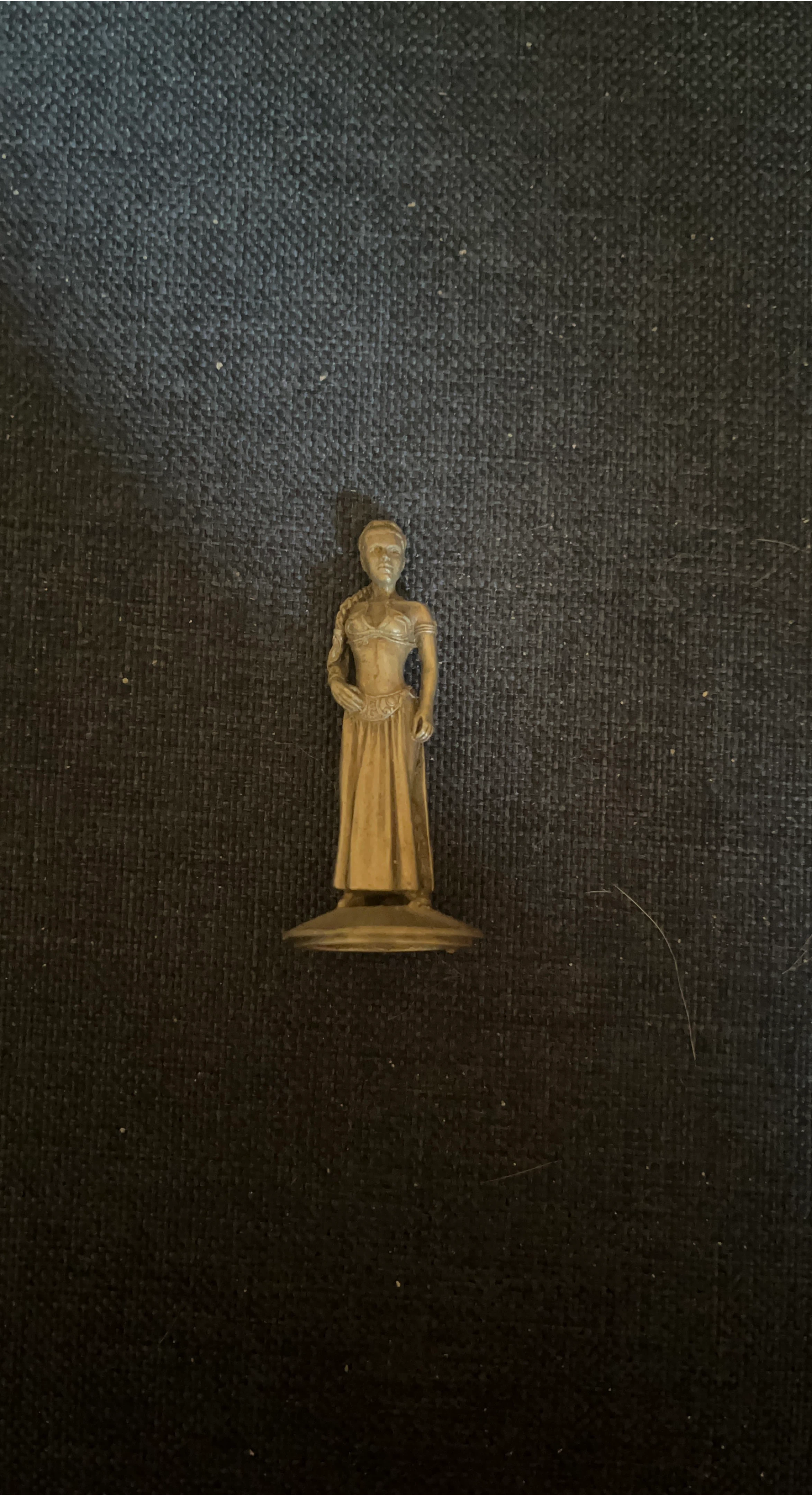 Star Wars Princess Leia Figurine 1997 image indicator(1)