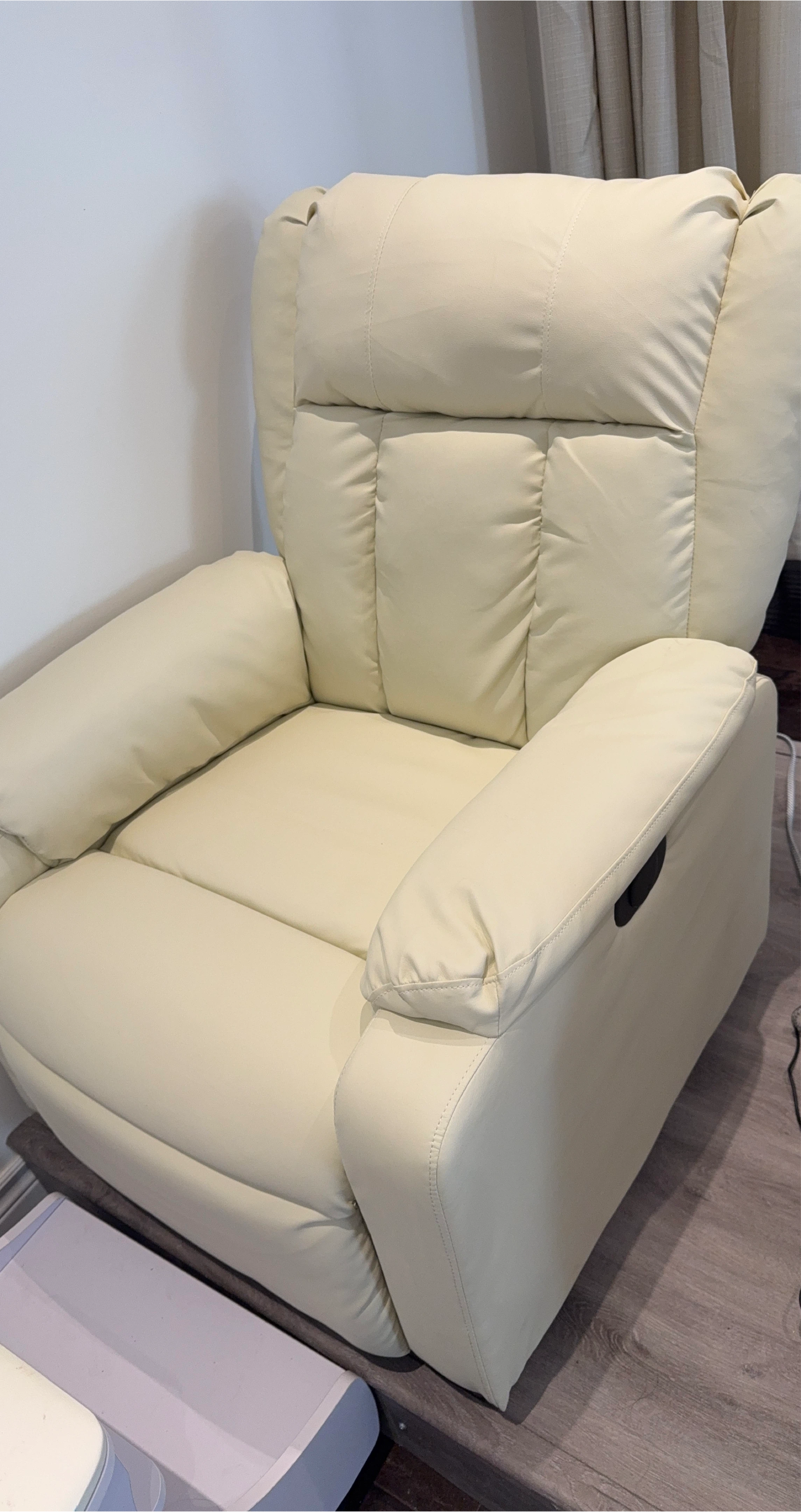 Cream Leather Recliner Chair
