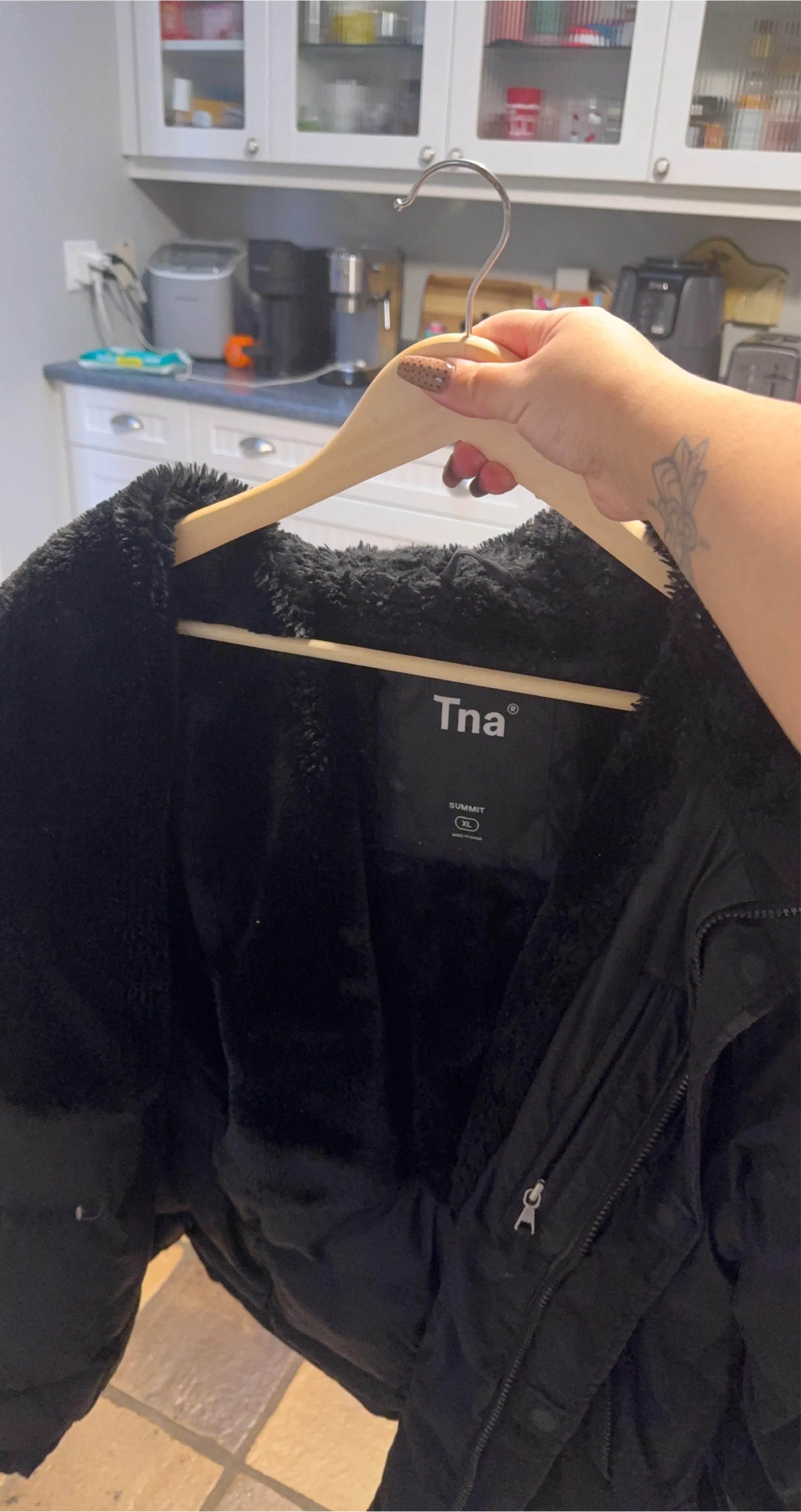 Tna Summit Black Winter Coat - XL