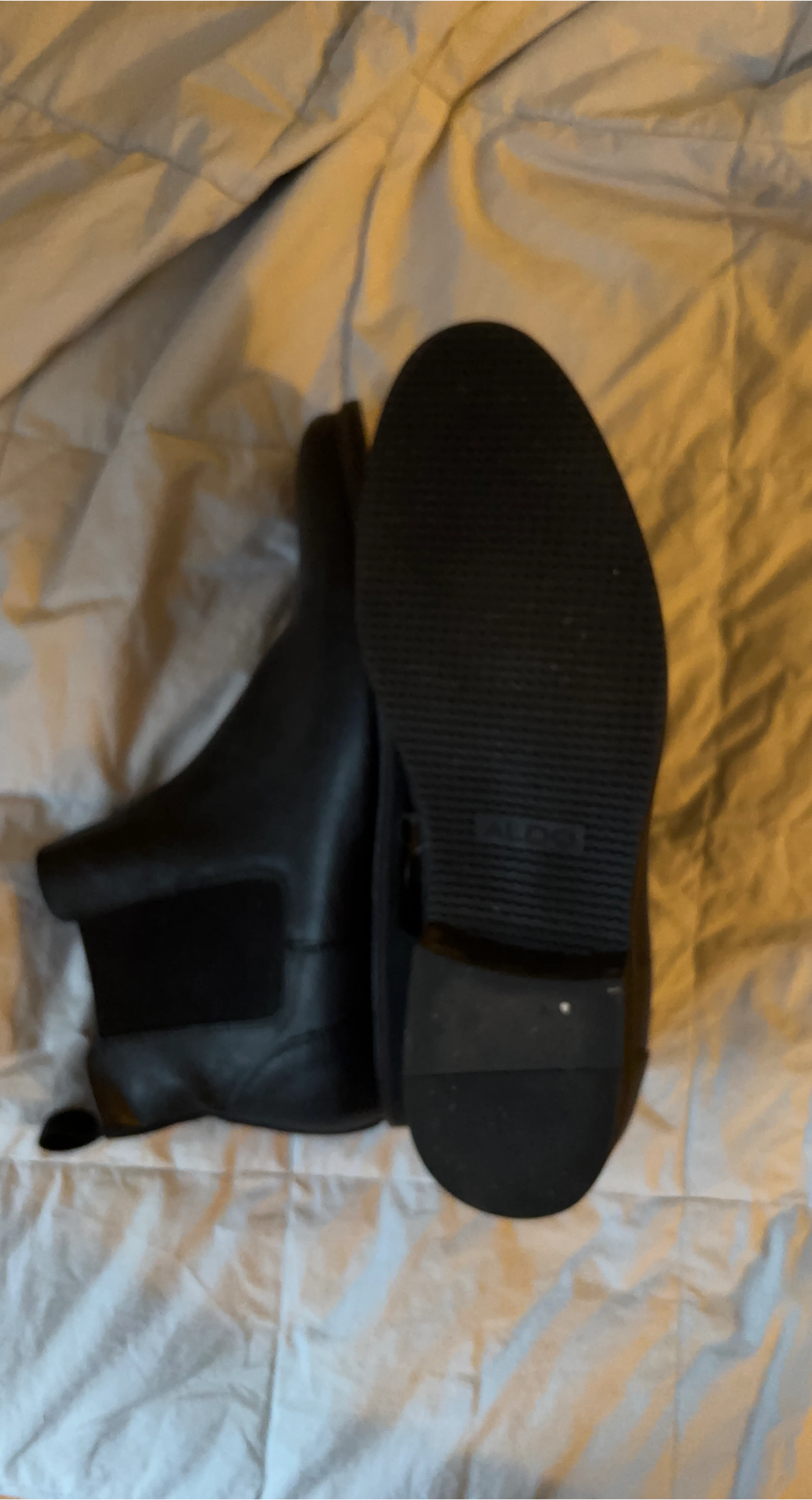 Aldo Black Leather Chelsea Boots Size 10