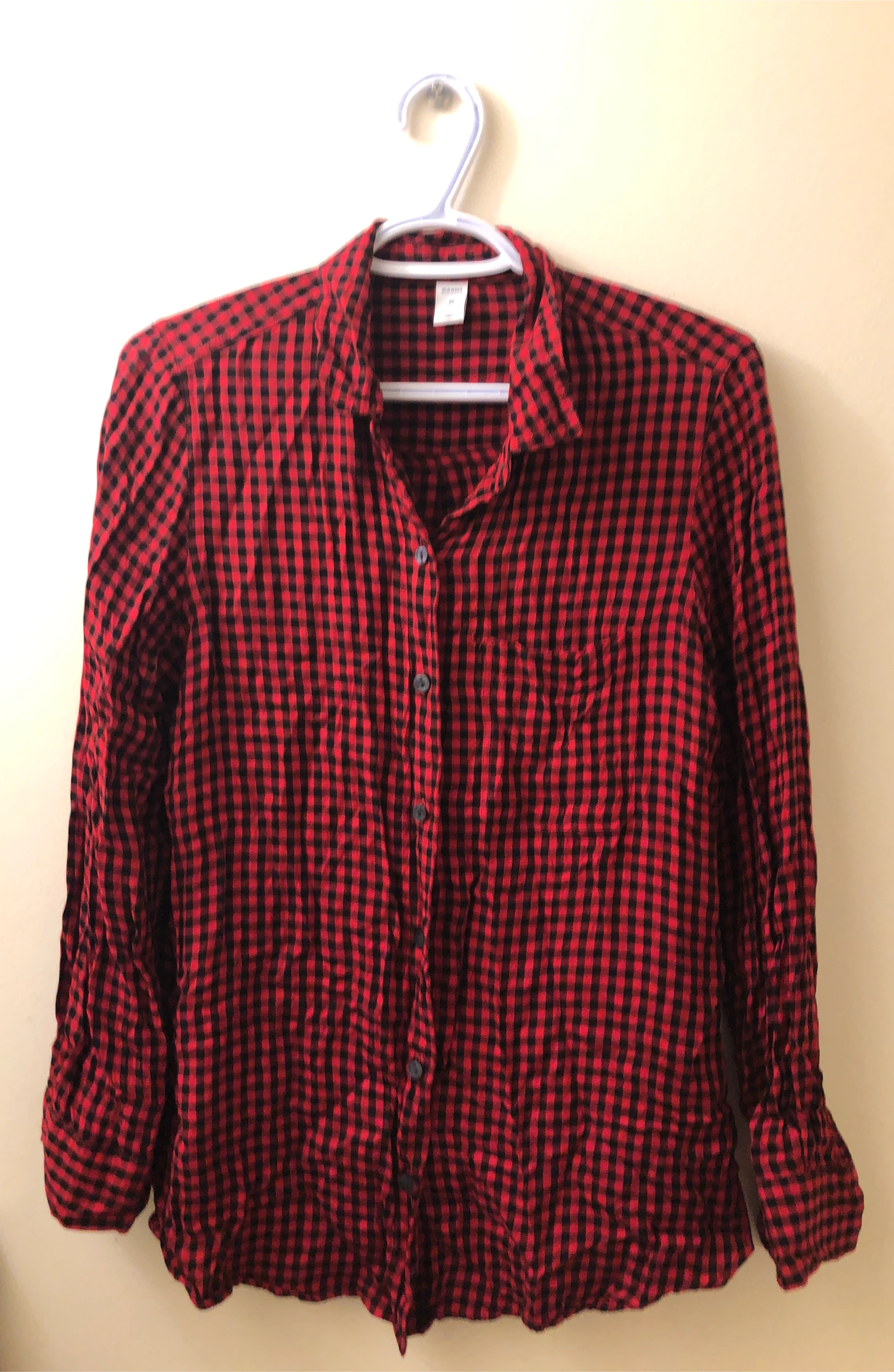 Women’s Old Navy Red & Black Checkered Shirt - Size M