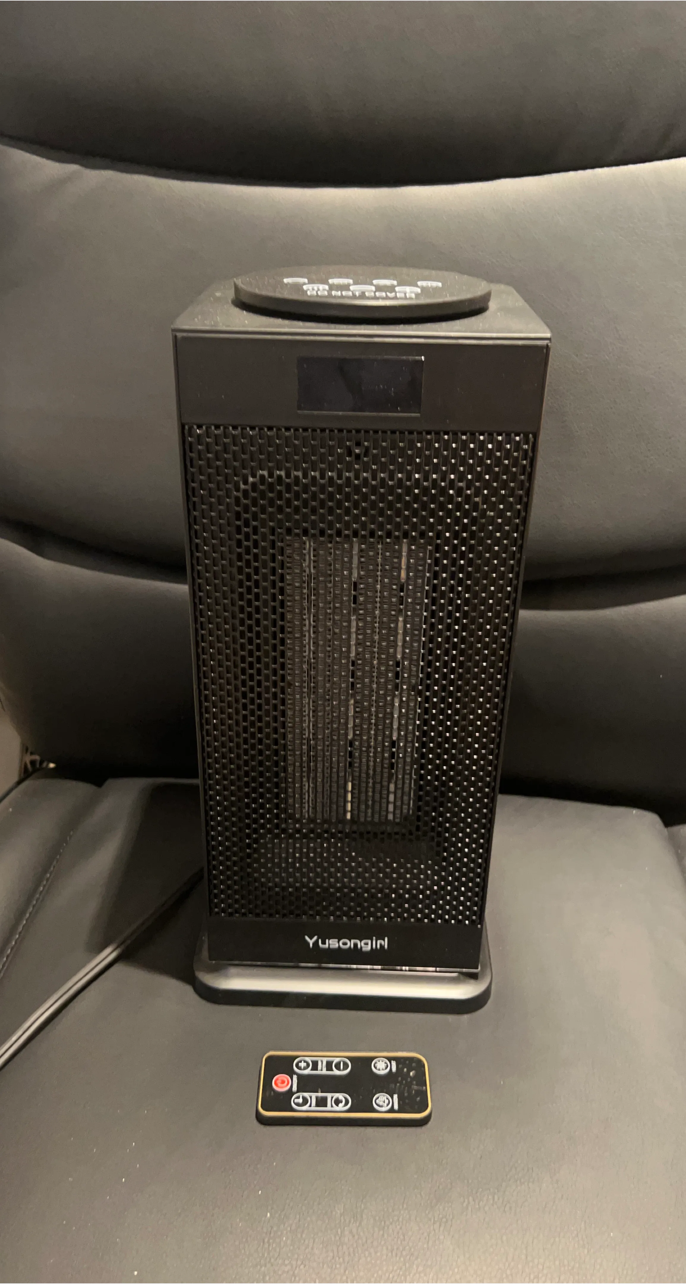 Yusongirl Black Tower Heater w/ Remote